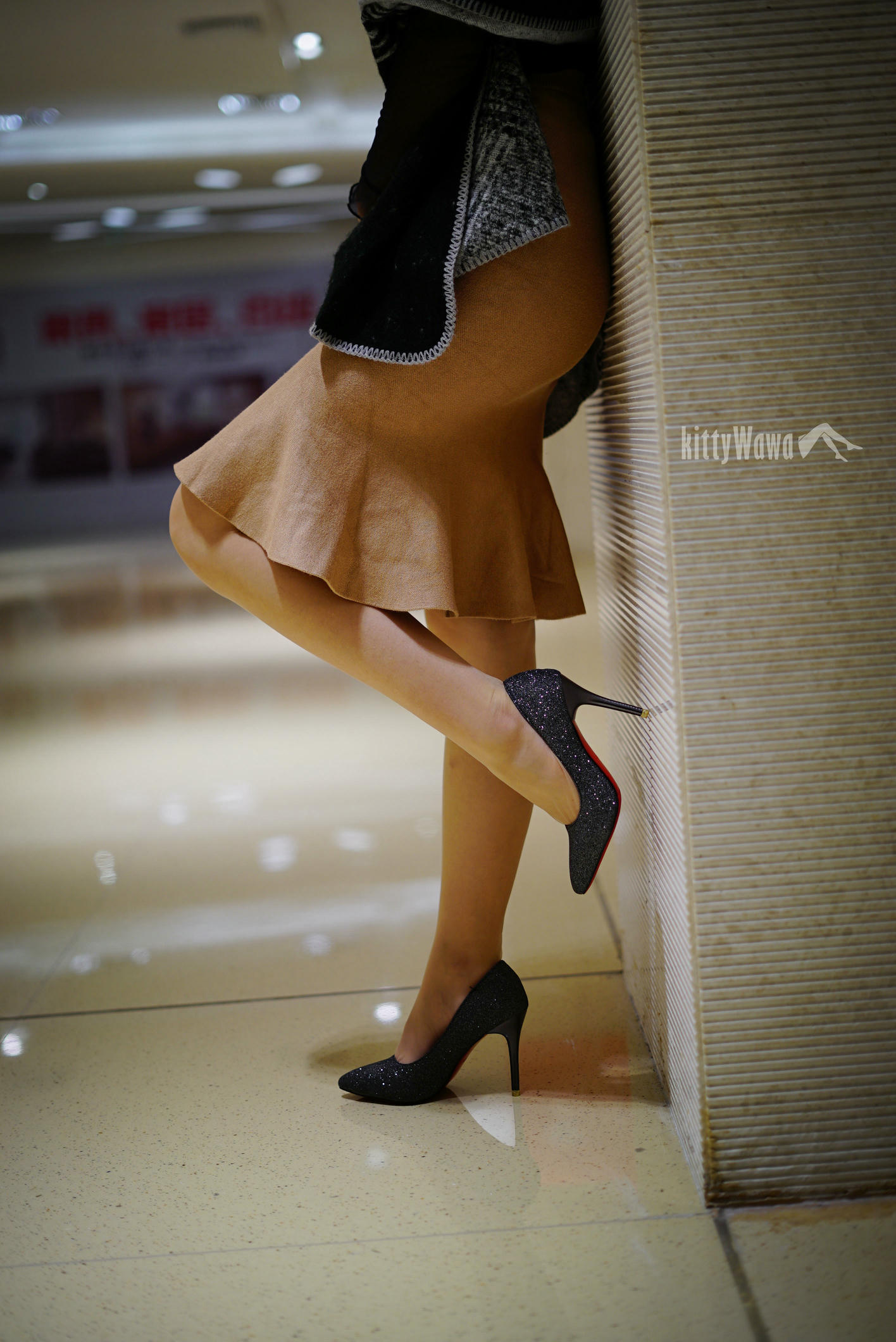 袜小喵 KT034 大庭广众 [59P+41M]_第3集