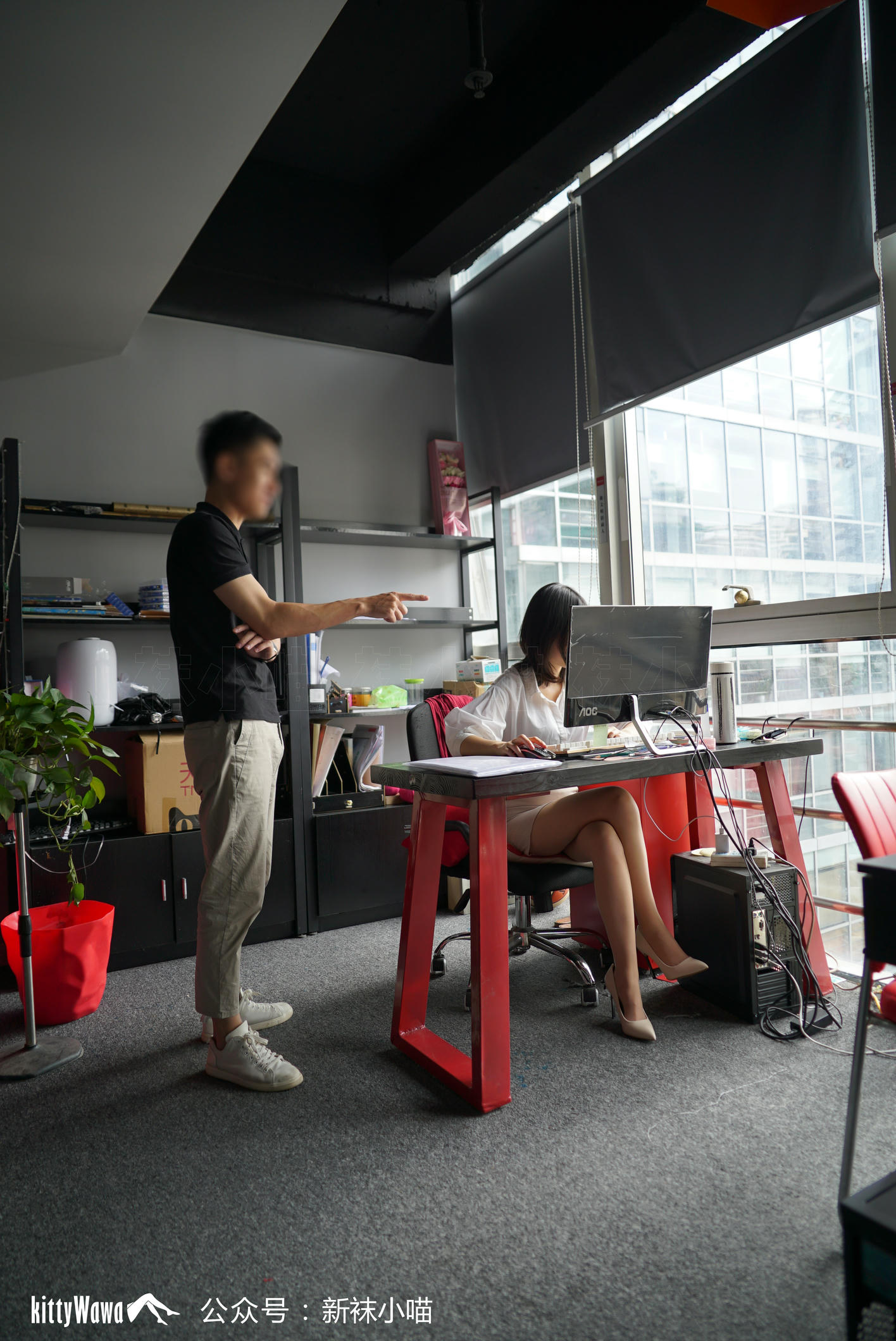 袜小喵故事集 KTS014 加班 [89P+535MB]_第2集