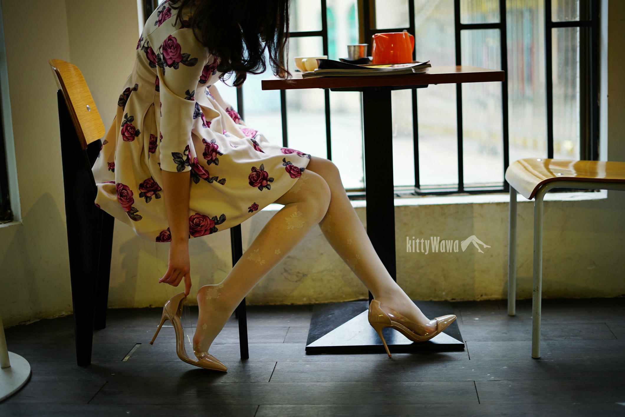 袜小喵 KT035 白玫瑰&红玫瑰 [59P+59M]_第1集