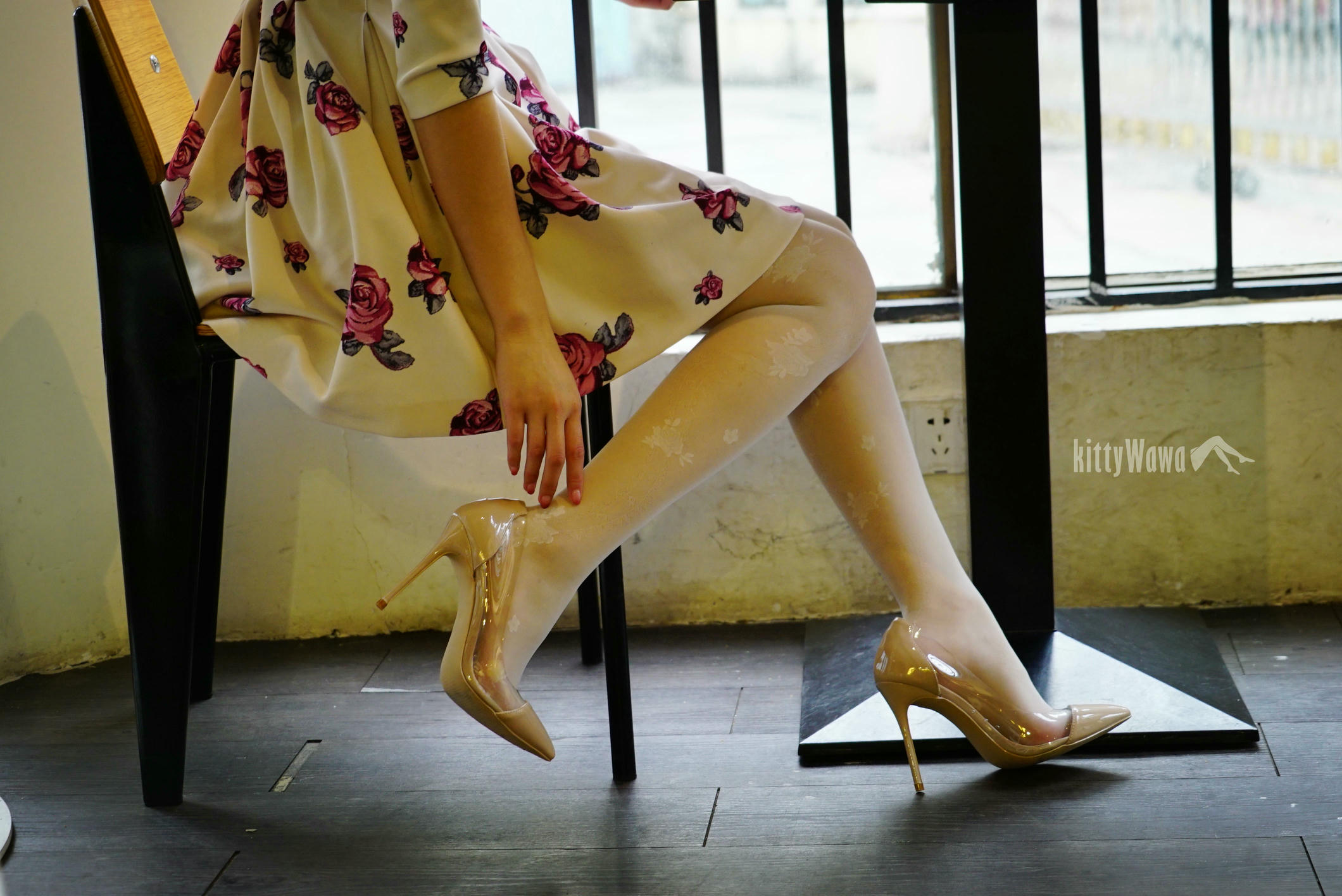 袜小喵 KT035 白玫瑰&红玫瑰 [59P+59M]_第2集