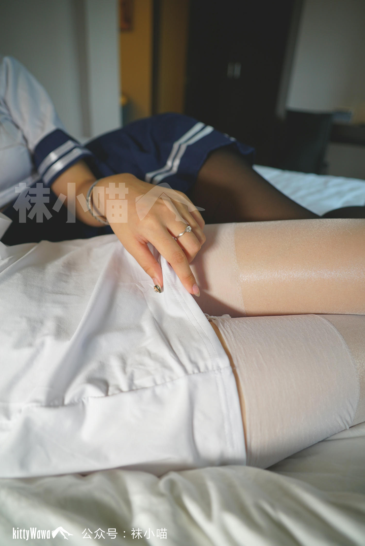 袜小喵故事集KTS001 第一次兼职经历[75P／436MB]_第3集