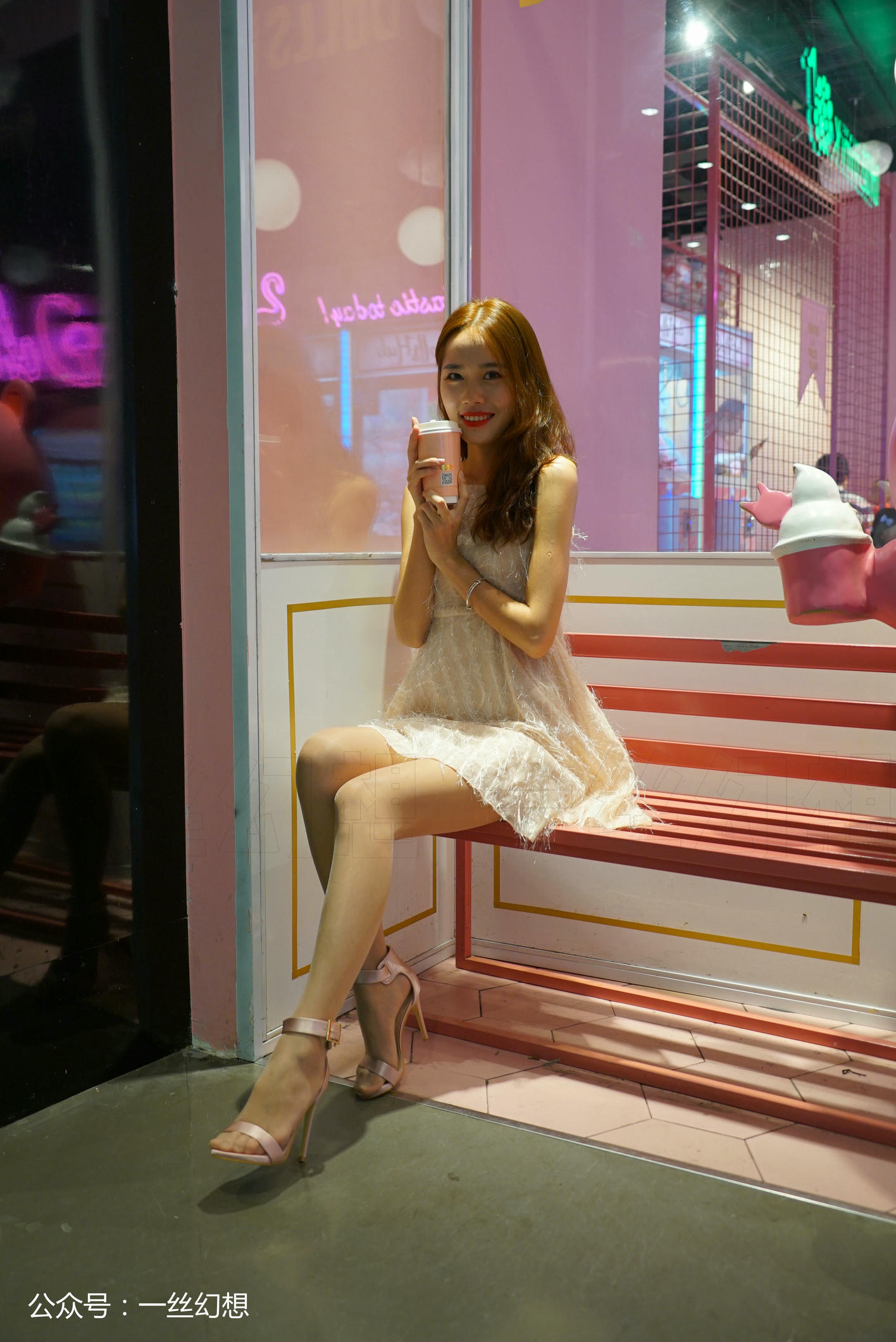 高丝女子图鉴 袜小喵×一丝幻想 NZ011 莹[59P+49.9MB]_第2集