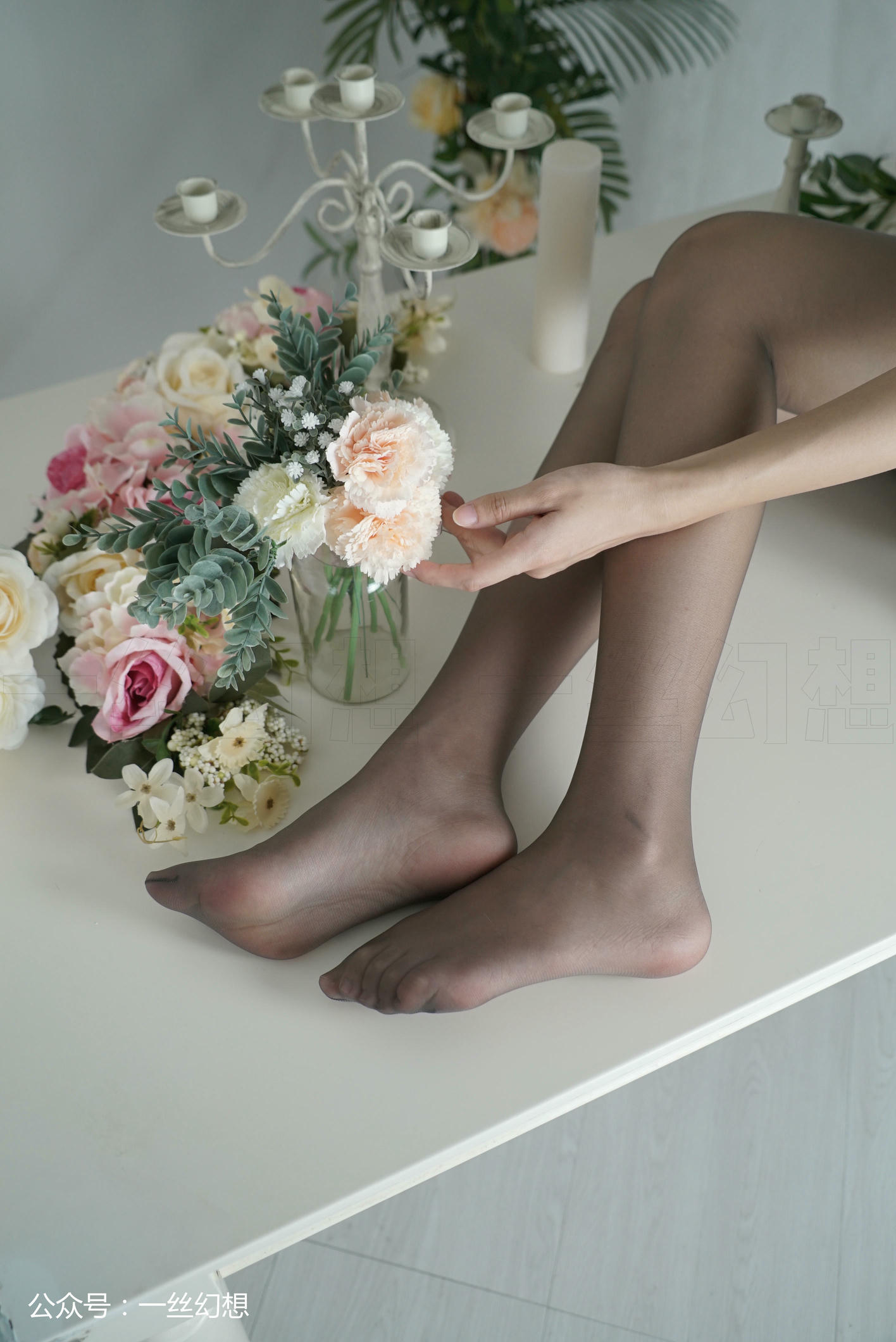 高丝女子图鉴 袜小喵×一丝幻想 NZ013 小唯[59P+55MB]_第3集