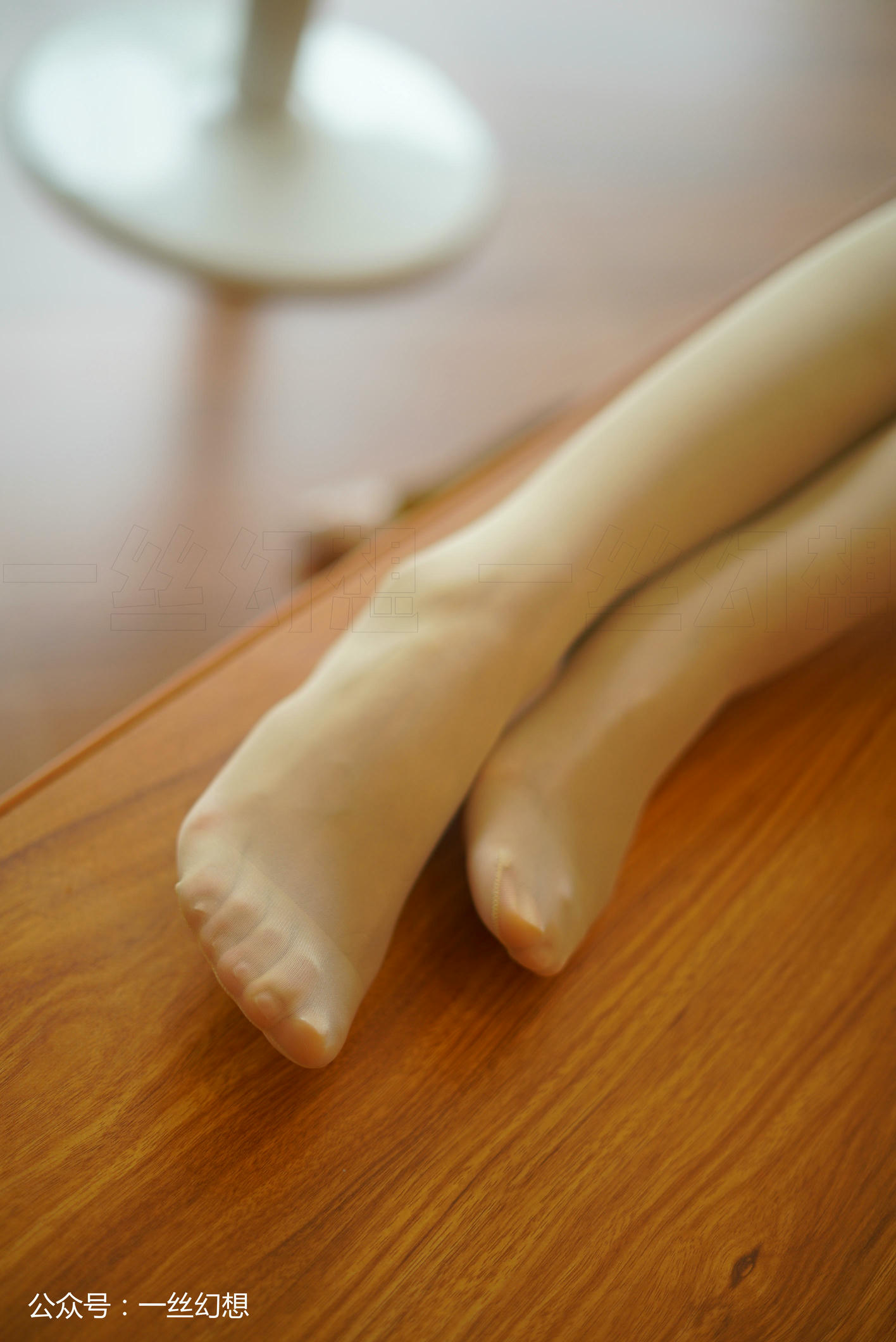 高丝女子图鉴 袜小喵×一丝幻想 NZ014 茜茜[59P+43MB]_第2集