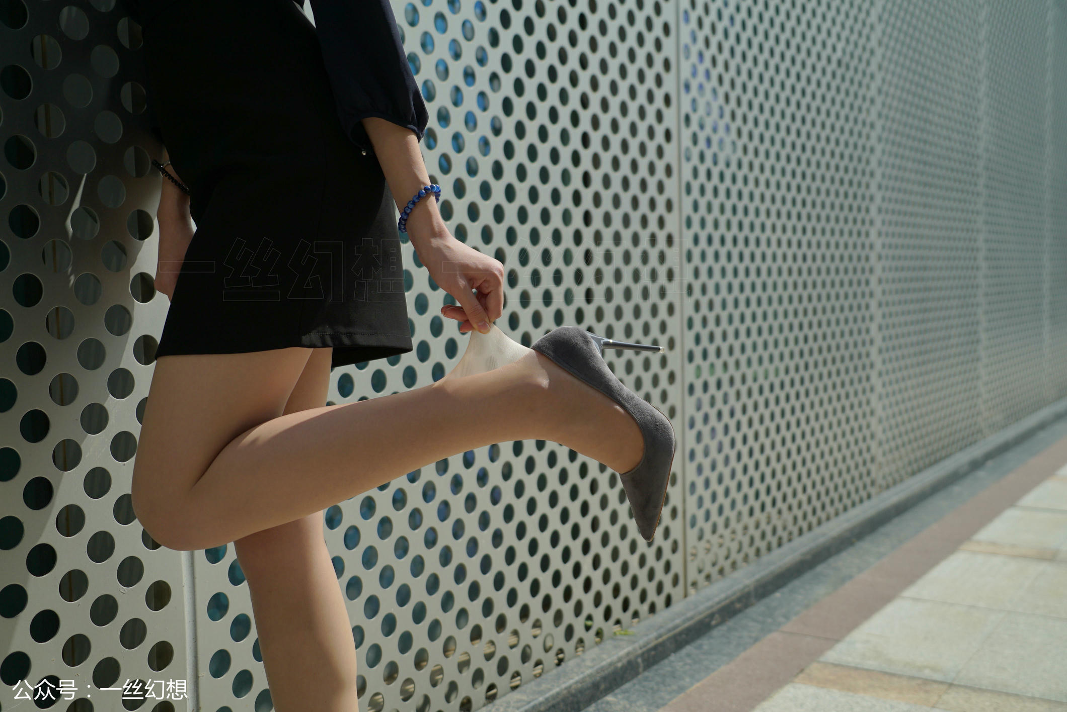 高丝女子图鉴 袜小喵×一丝幻想 NZ018 茜茜[59P+67.9MB]_第2集