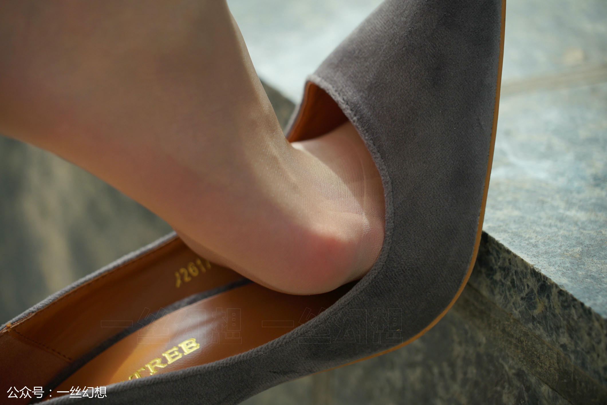 高丝女子图鉴 袜小喵×一丝幻想 NZ018 茜茜[59P+67.9MB]_第3集