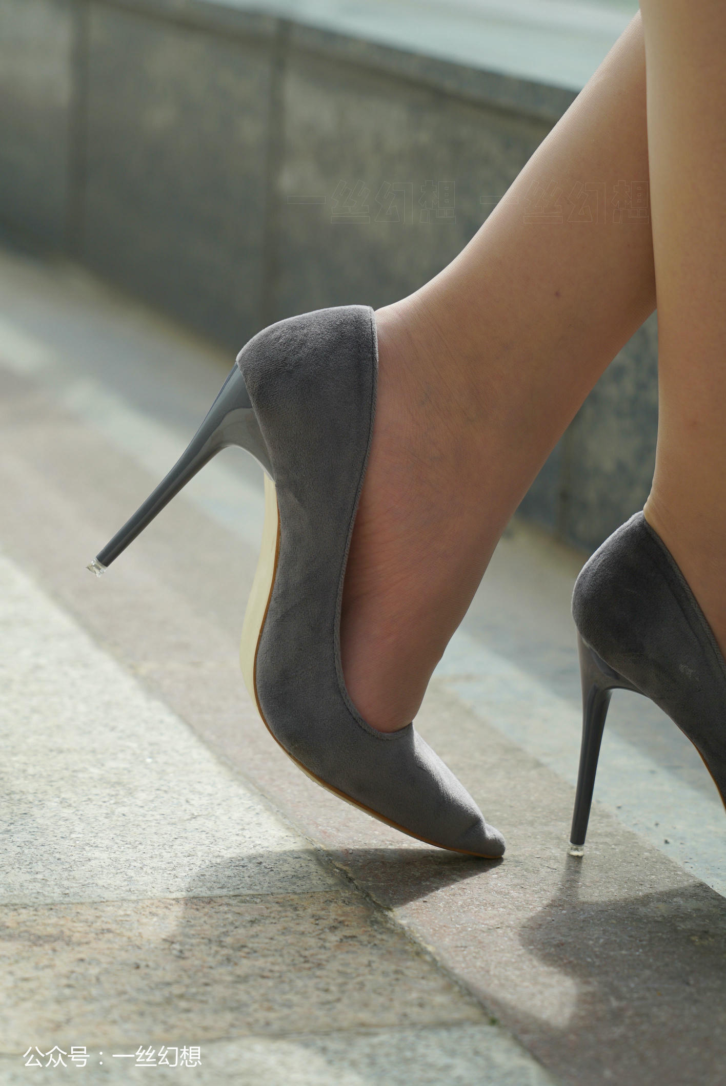 高丝女子图鉴 袜小喵×一丝幻想 NZ018 茜茜[59P+67.9MB]_第3集