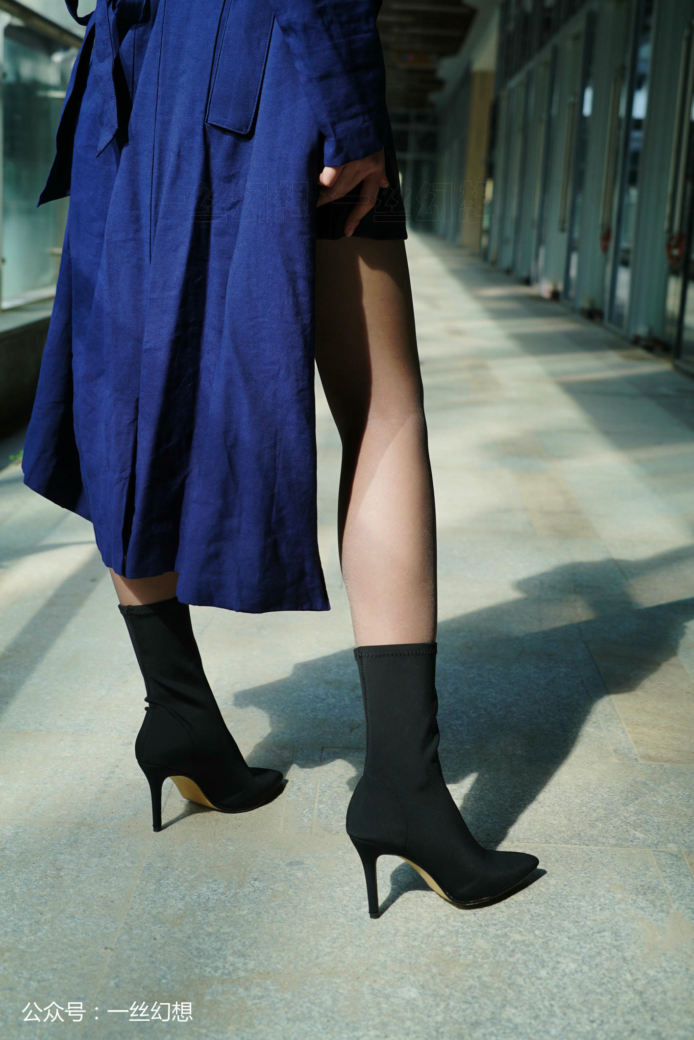 高丝女子图鉴 袜小喵×一丝幻想 NZ020 茜茜[59P+71.3MB]_第1集