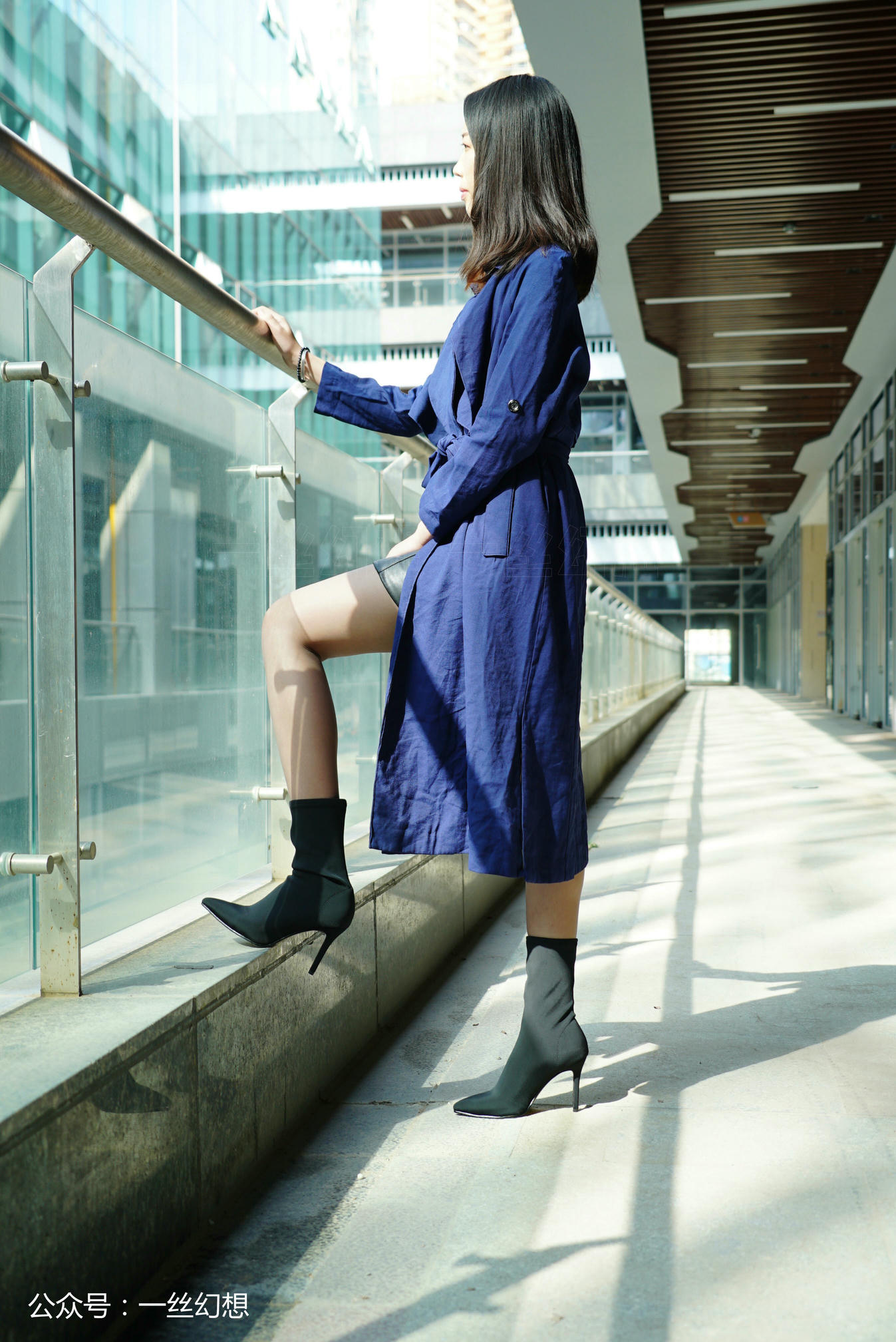 高丝女子图鉴 袜小喵×一丝幻想 NZ020 茜茜[59P+71.3MB]_第1集