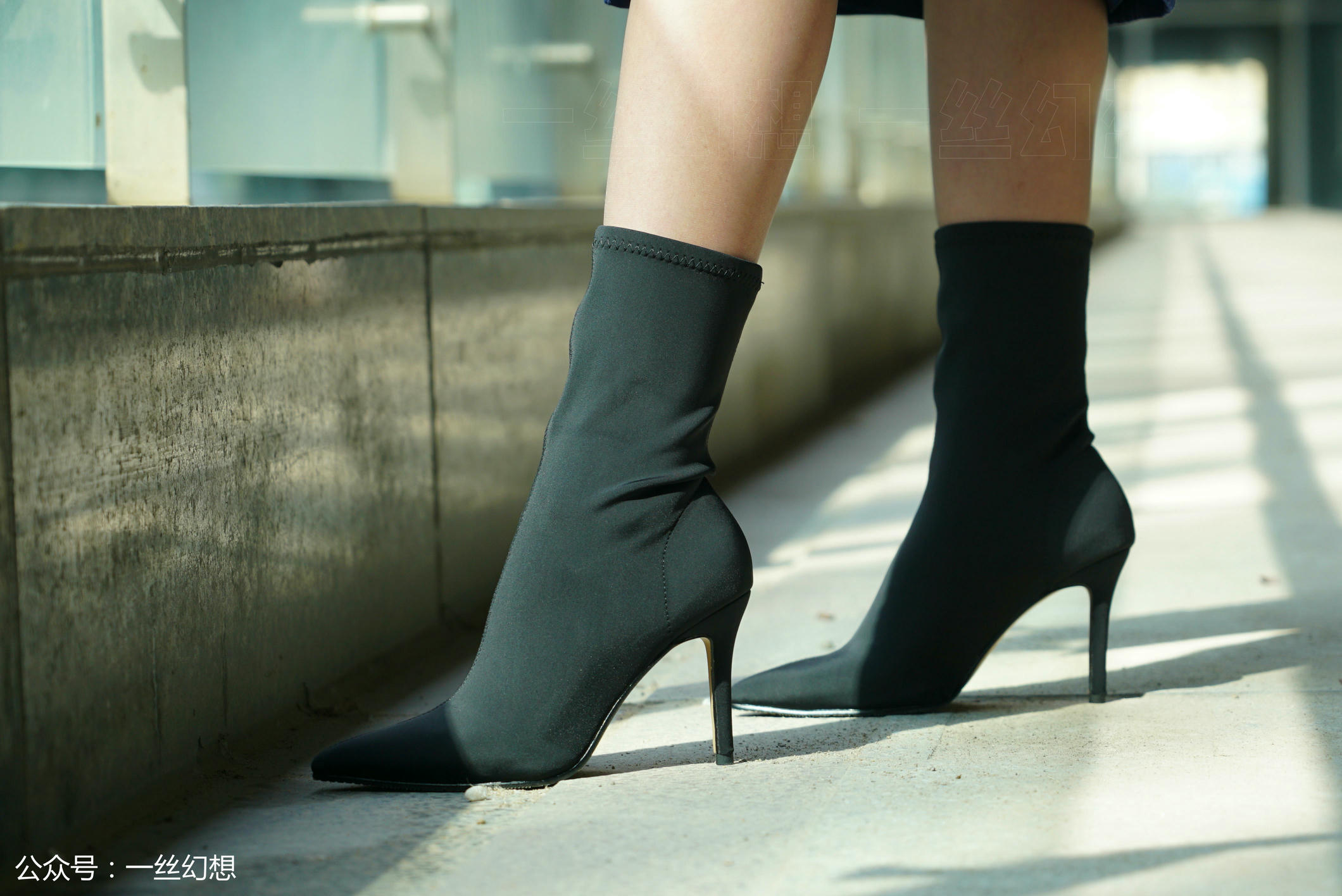 高丝女子图鉴 袜小喵×一丝幻想 NZ020 茜茜[59P+71.3MB]_第1集