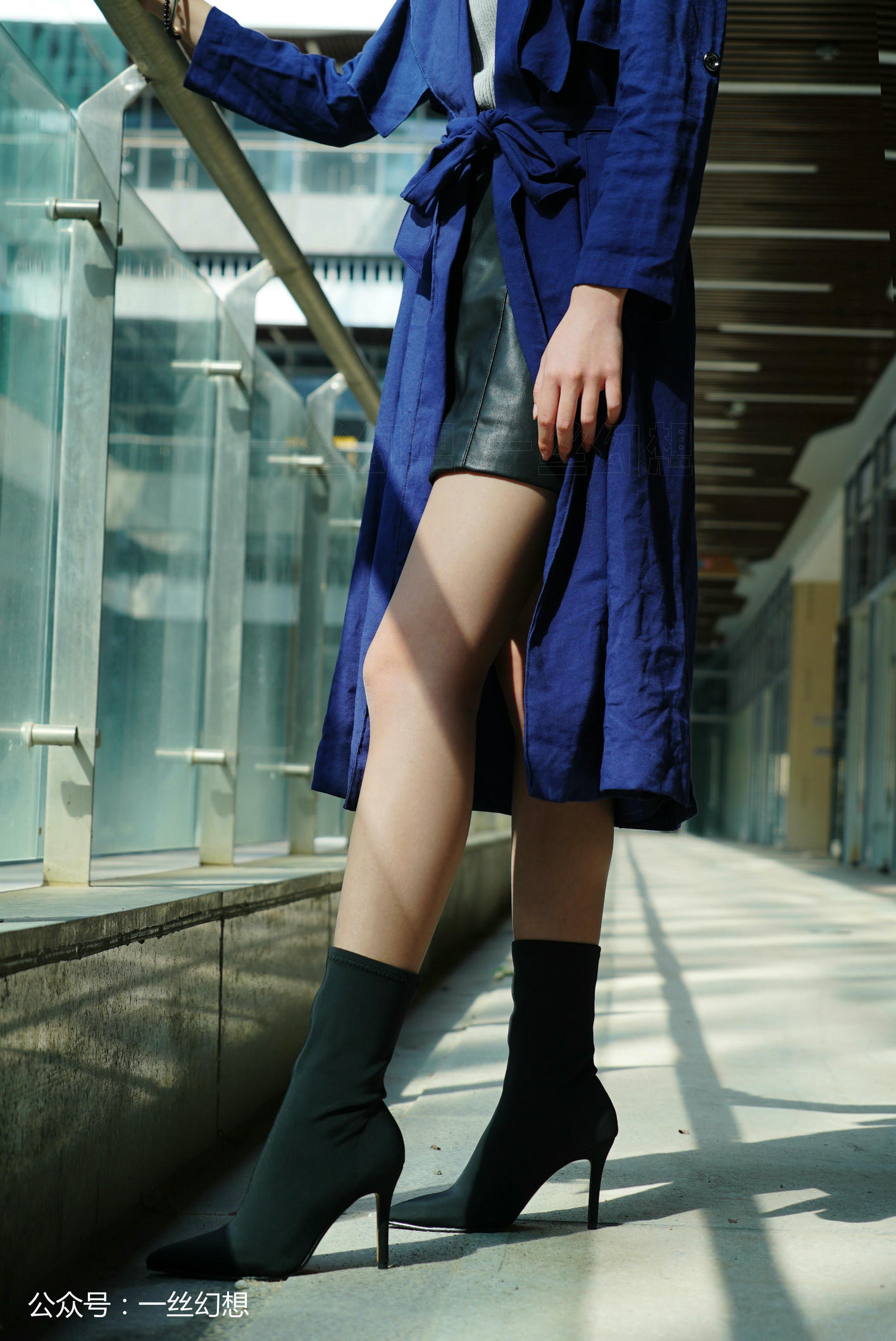 高丝女子图鉴 袜小喵×一丝幻想 NZ020 茜茜[59P+71.3MB]_第1集