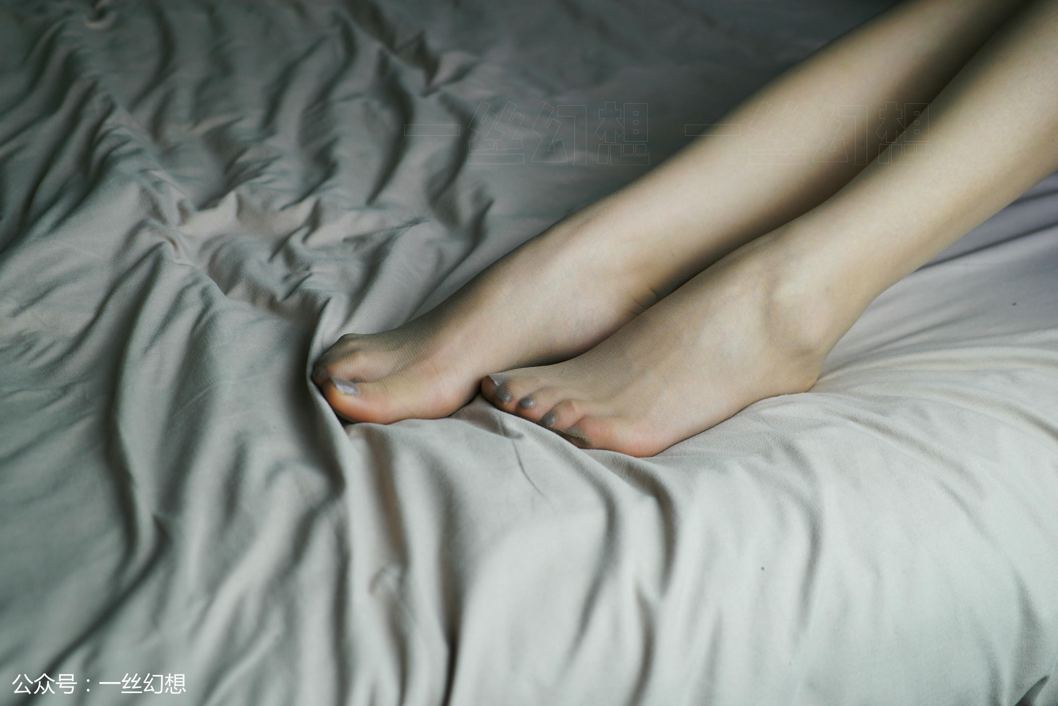 高丝女子图鉴 袜小喵×一丝幻想 NZ024 茜茜 [59P+50.2MB]_第2集