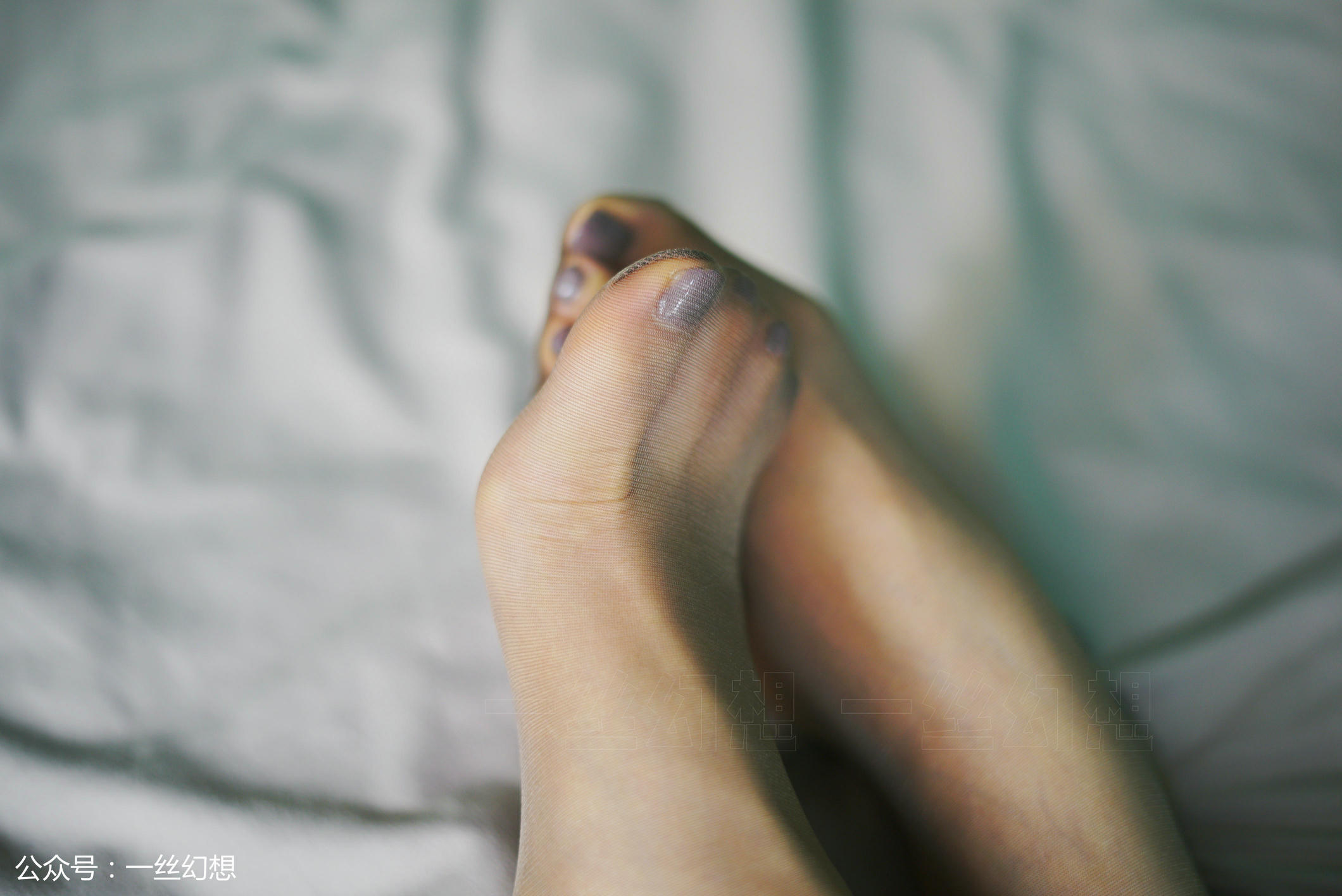 高丝女子图鉴 袜小喵×一丝幻想 NZ024 茜茜 [59P+50.2MB]_第3集