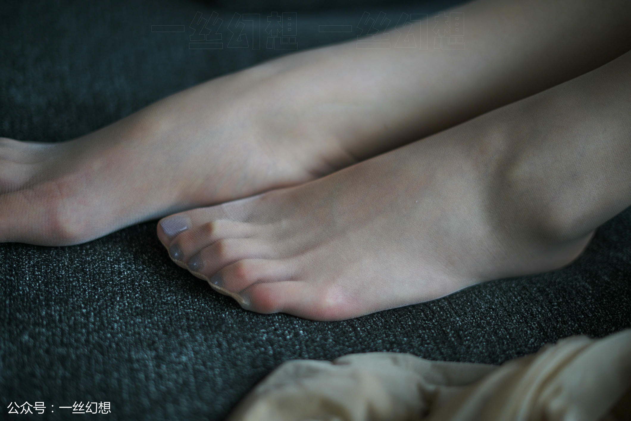 高丝女子图鉴 袜小喵×一丝幻想 NZ028 茜茜 [59P+71MB]_第3集