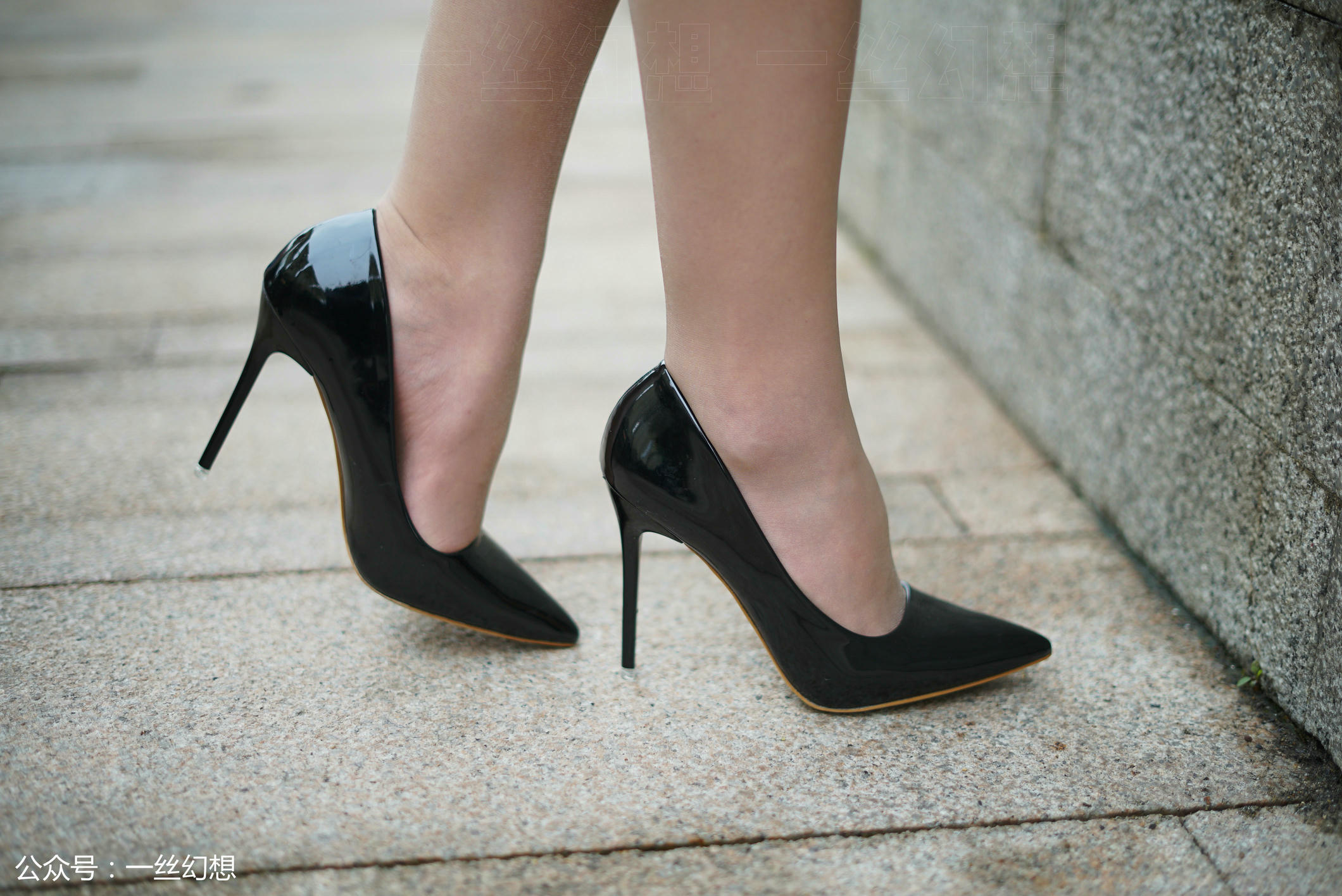 高丝女子图鉴 袜小喵×一丝幻想 NZ032 茜茜 [59P+75MB]_第2集