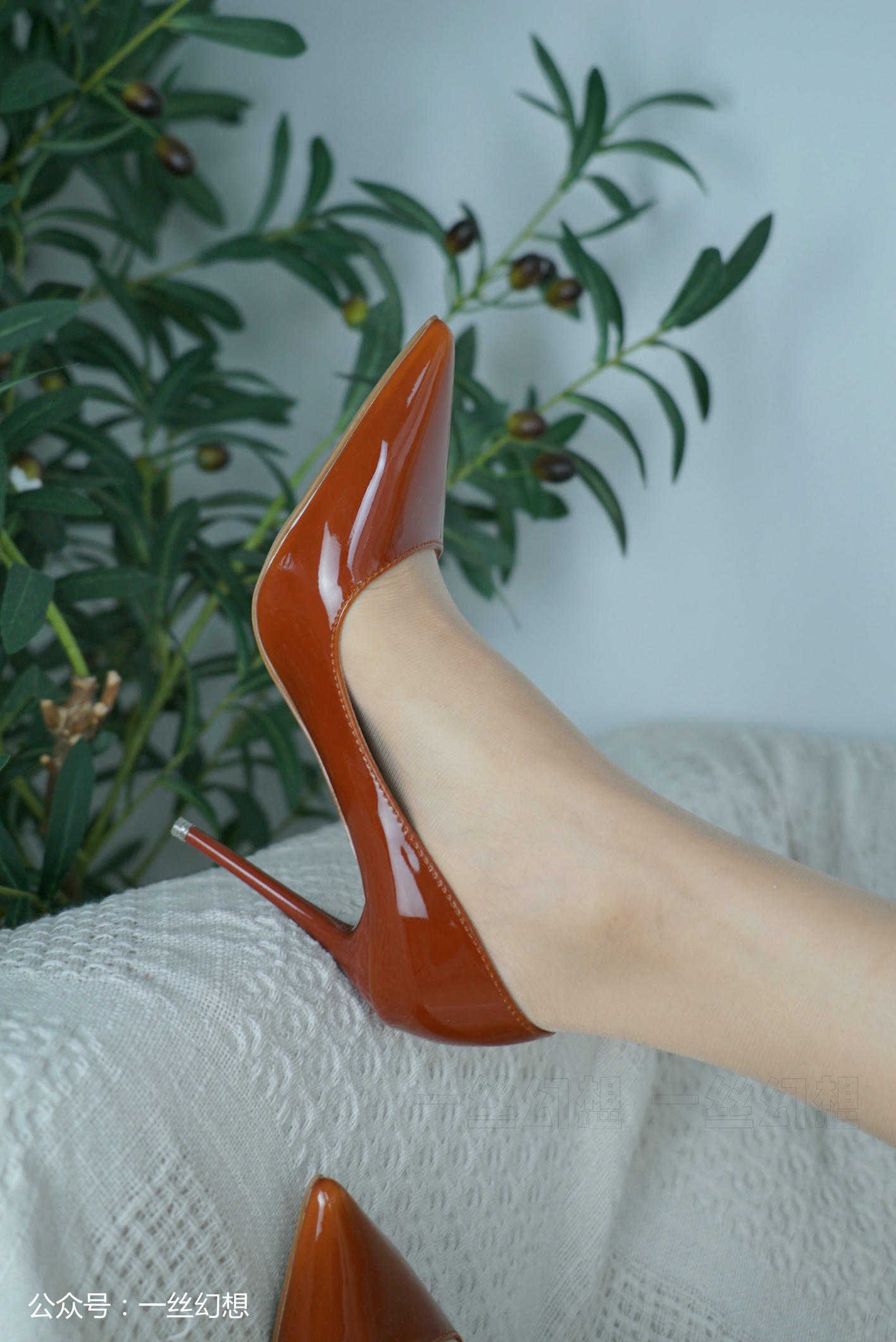 高丝女子图鉴 袜小喵×一丝幻想 NZ033 小唯 [59P+53MB]_第2集