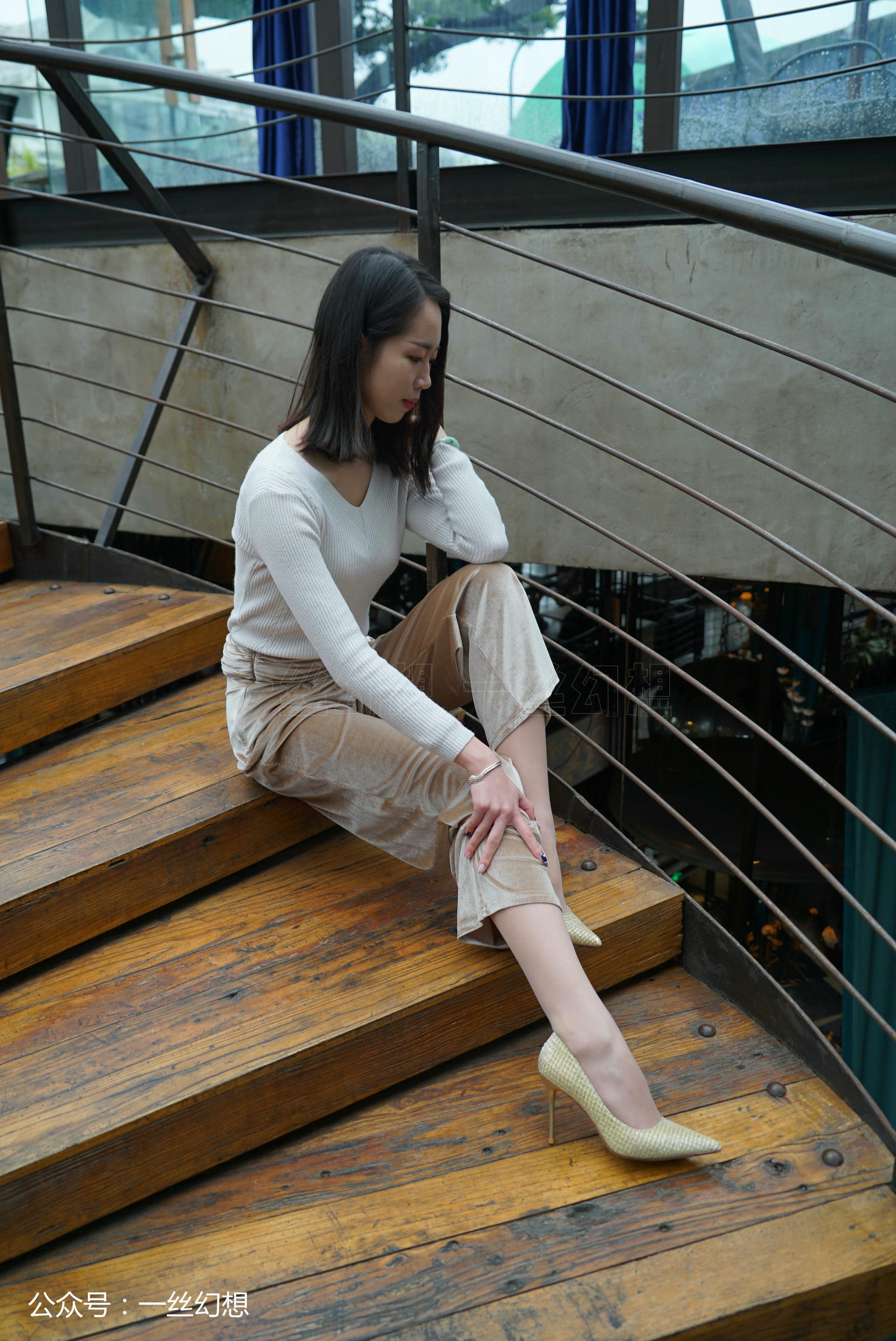 高丝女子图鉴 袜小喵×一丝幻想 NZ042 茜茜 [59P+110MB]_第2集