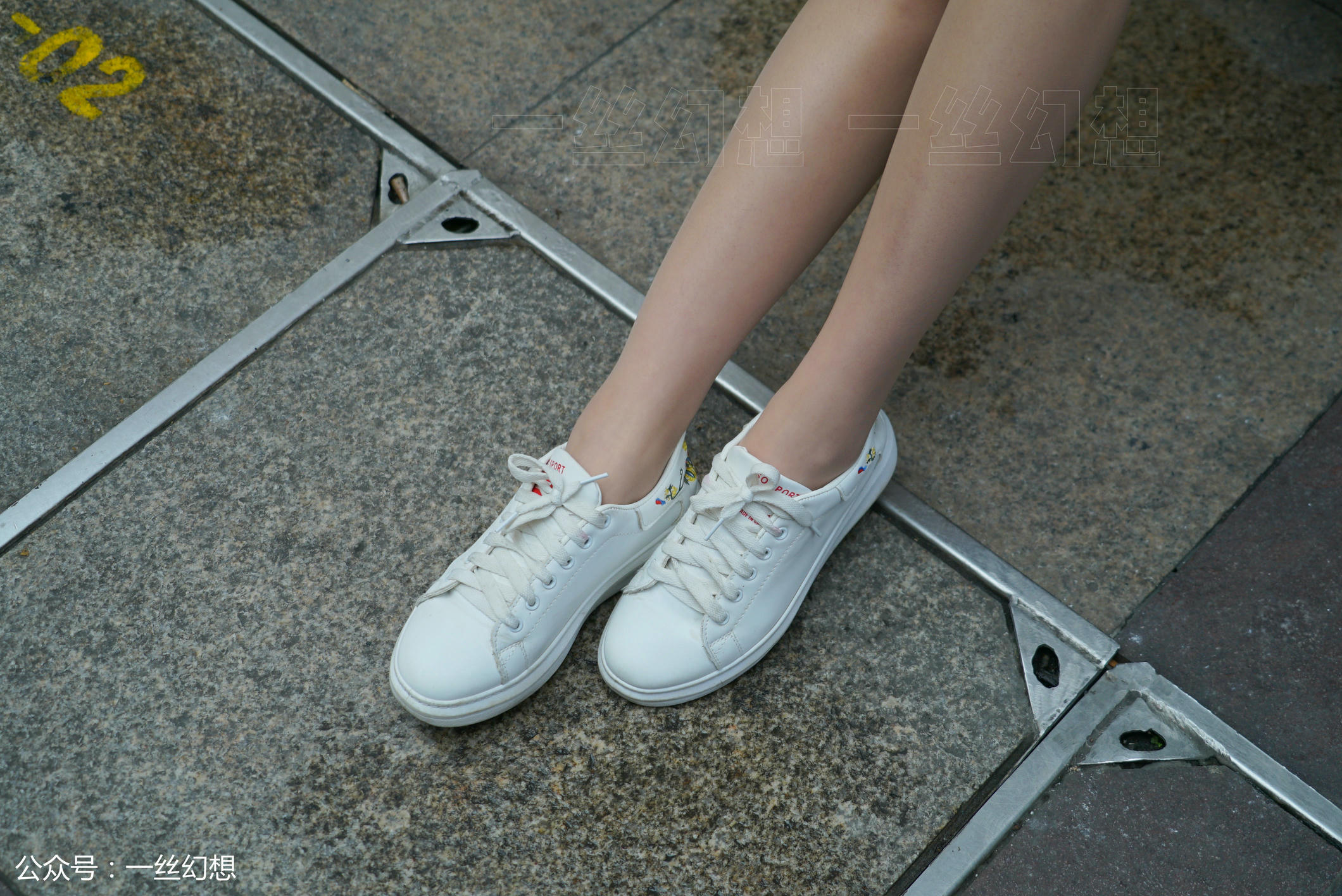 高丝女子图鉴 袜小喵×一丝幻想 NZ051 莹 [59P+75MB]_第3集