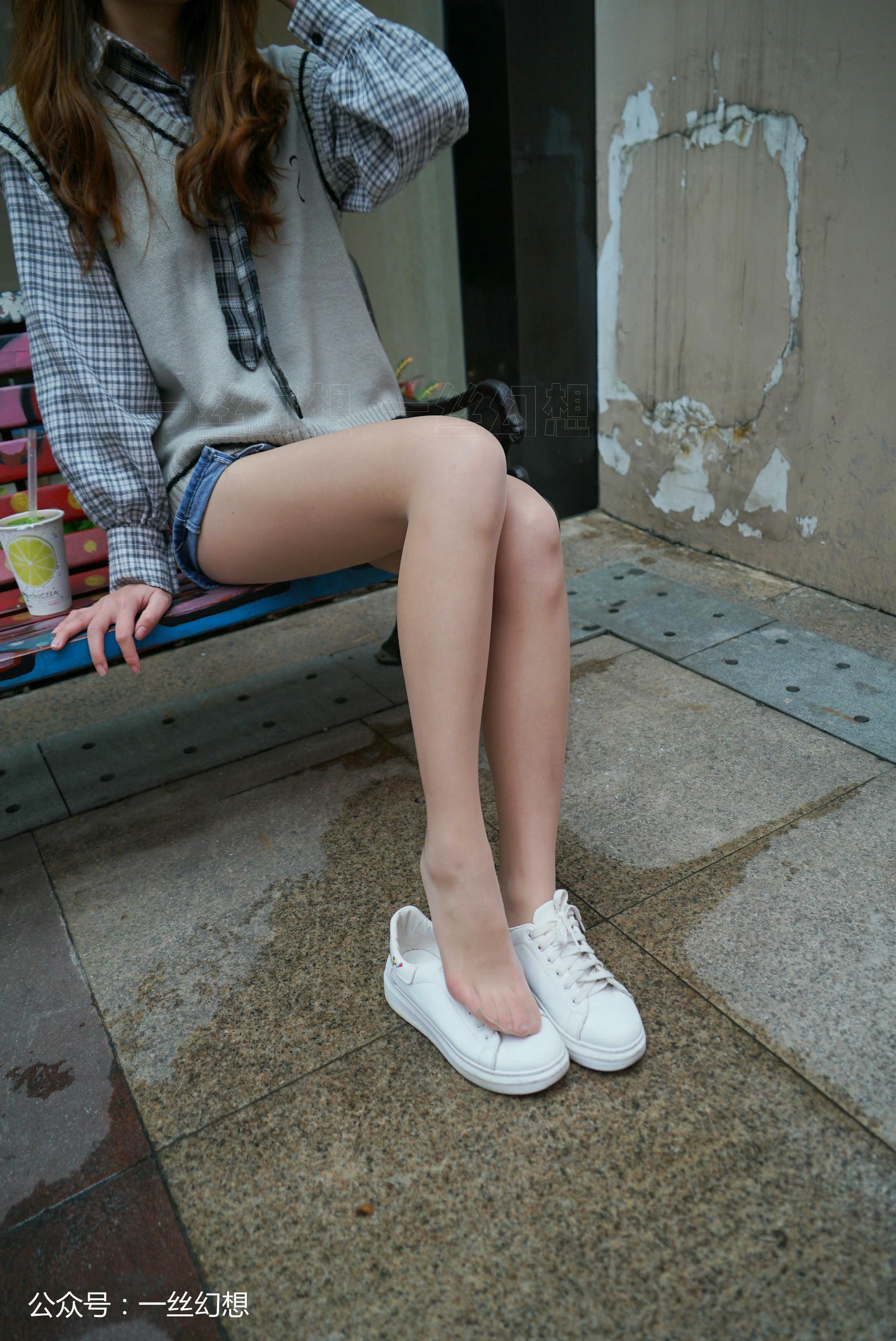 高丝女子图鉴 袜小喵×一丝幻想 NZ051 莹 [59P+75MB]_第3集