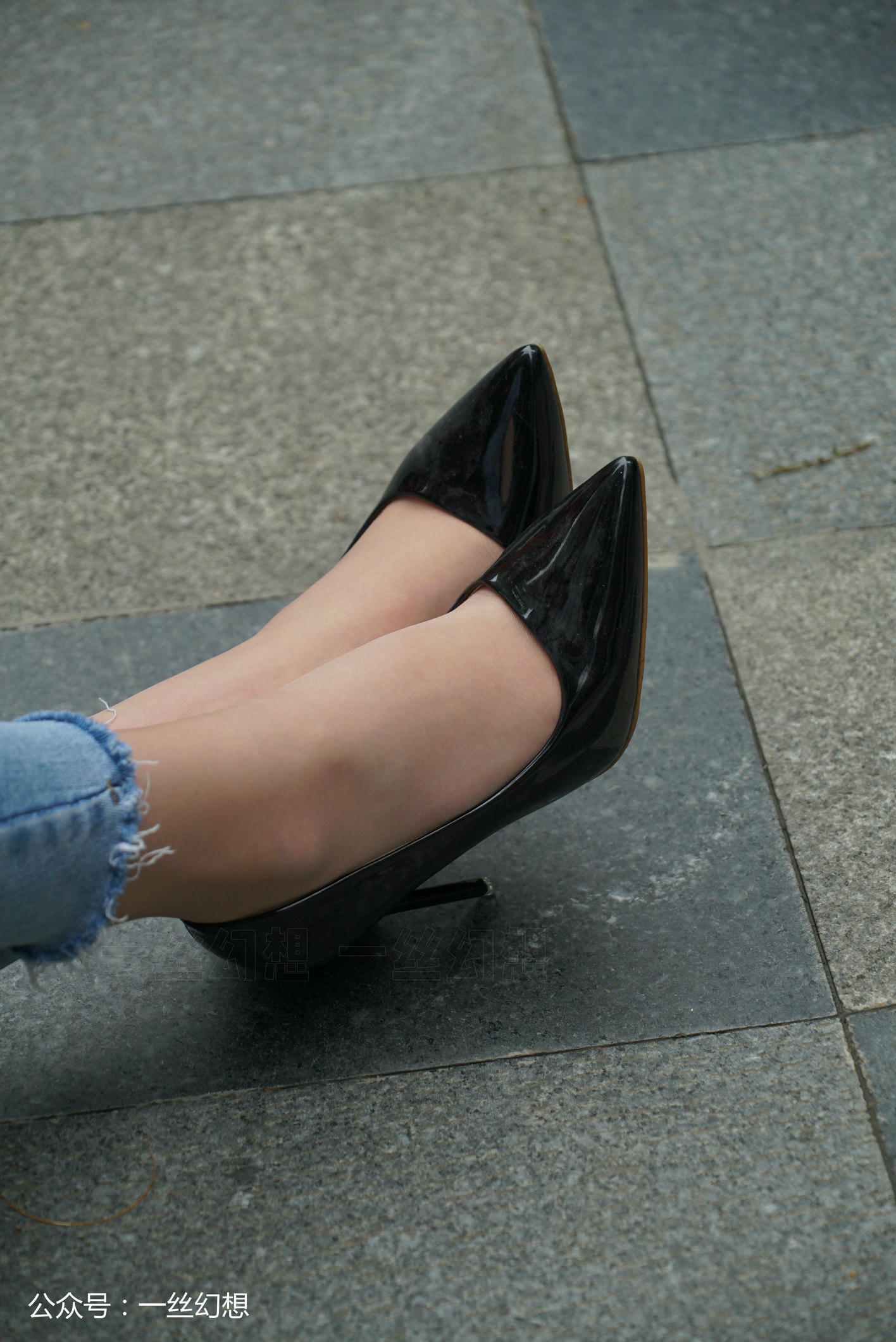 高丝女子图鉴 袜小喵×一丝幻想 NZ052 茜茜 [59P+78MB]_第2集