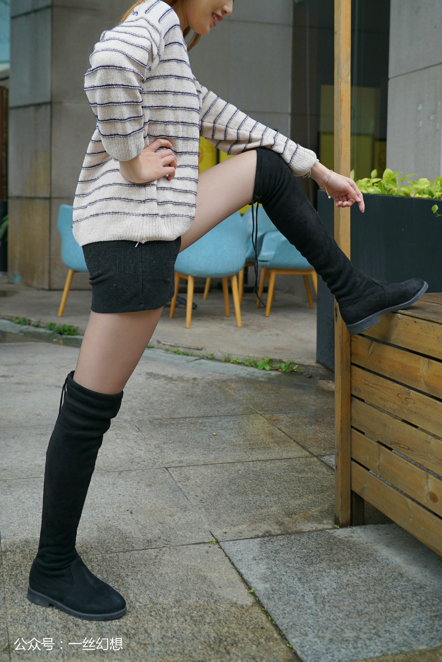 高丝女子图鉴 袜小喵×一丝幻想 NZ055 小唯 [59P+74MB]_第1集