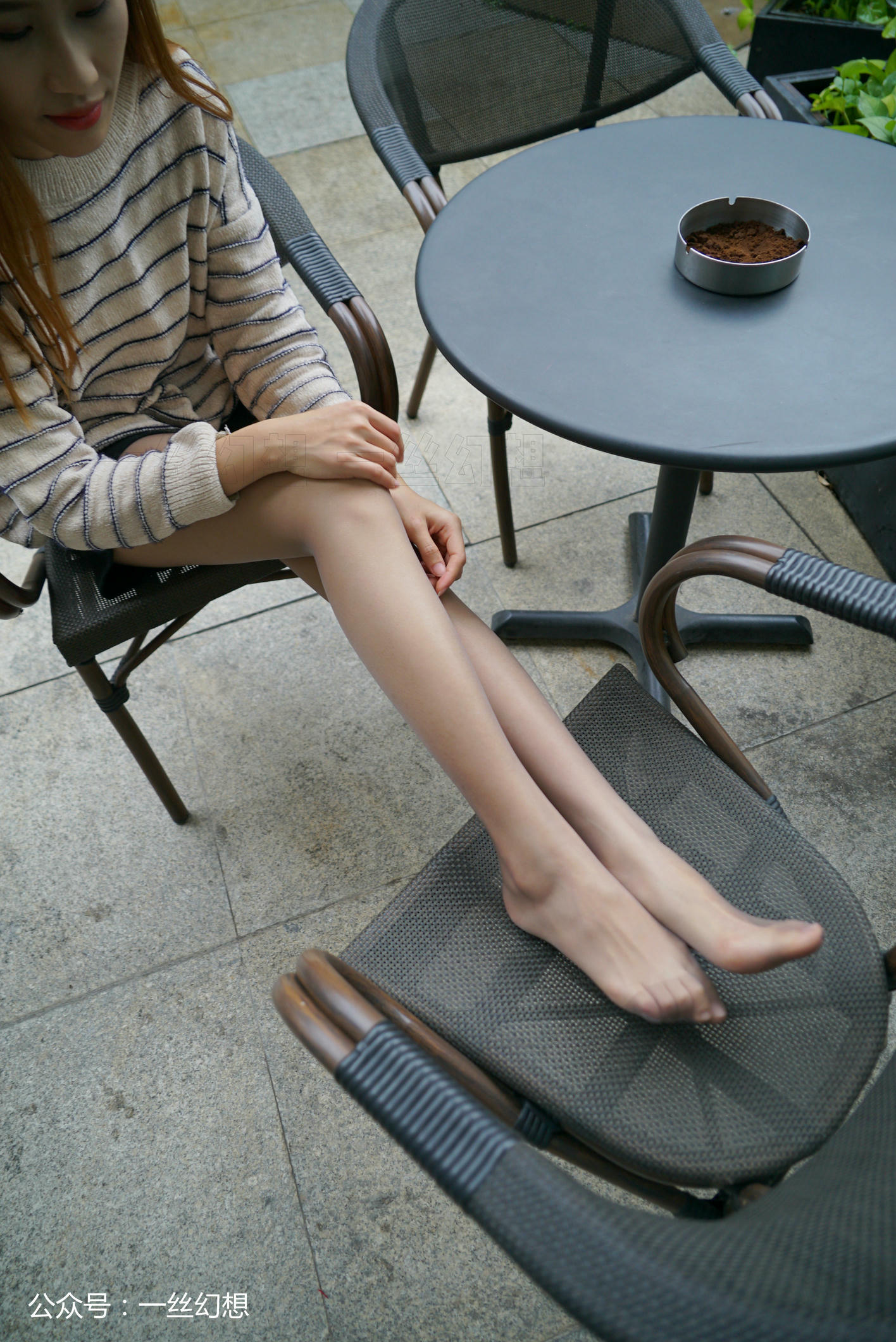 高丝女子图鉴 袜小喵×一丝幻想 NZ055 小唯 [59P+74MB]_第2集