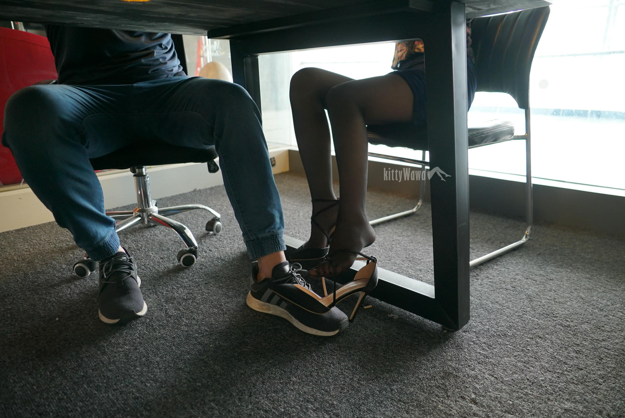 袜小喵 KT041 丝滑总监（上） [45P+242M]_第2集