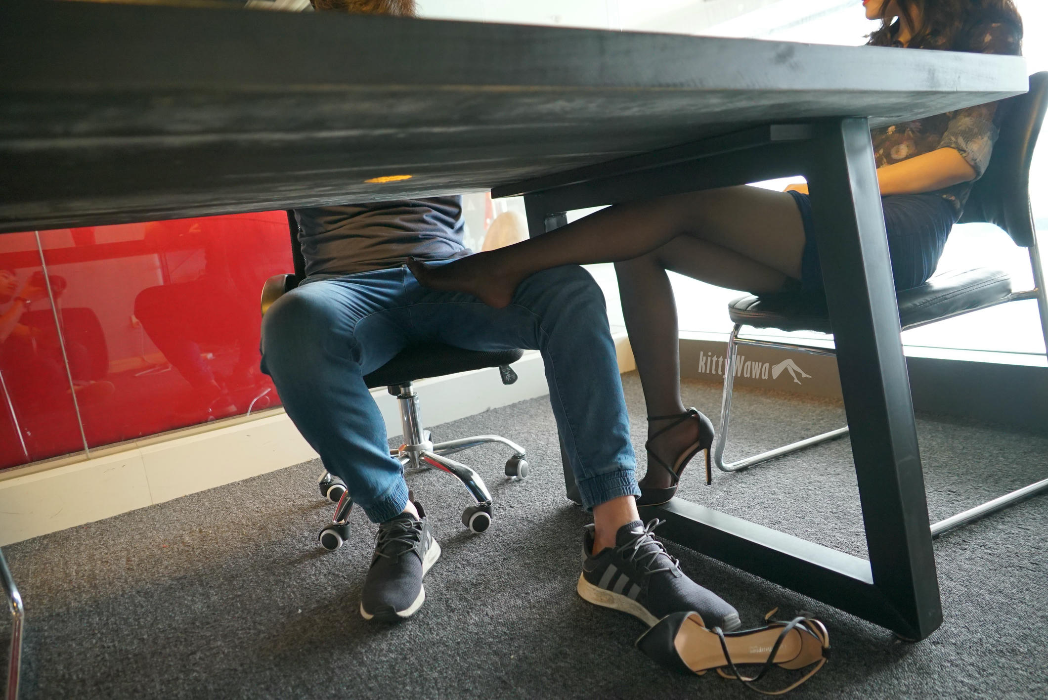 袜小喵 KT041 丝滑总监（上） [45P+242M]_第2集