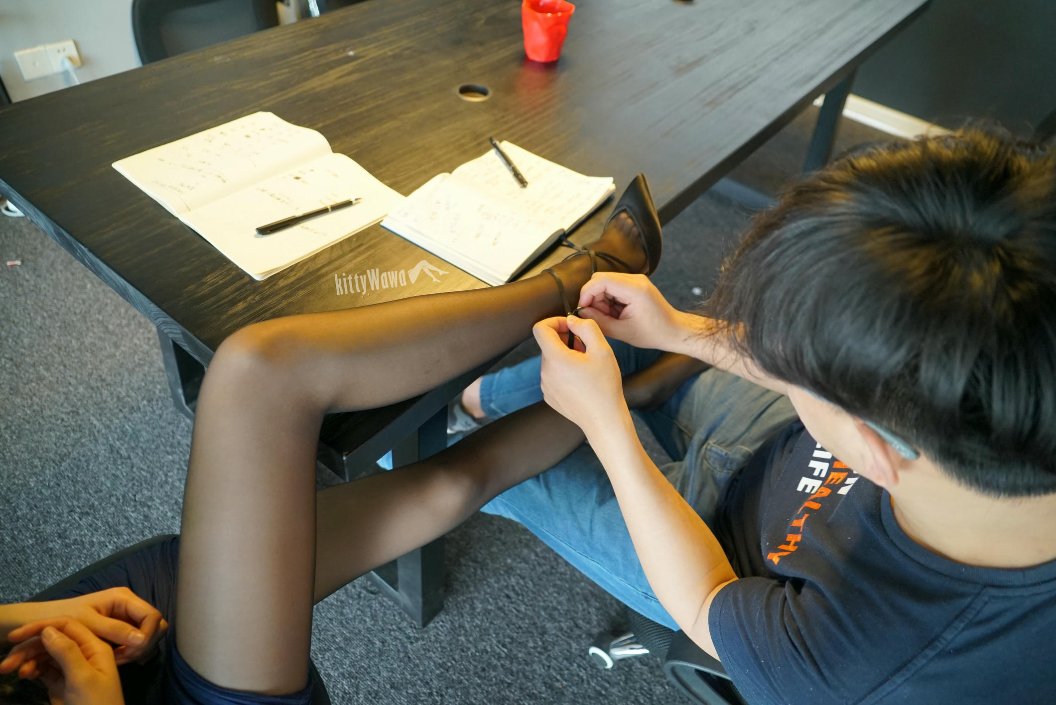 袜小喵 KT041 丝滑总监（上） [45P+242M]_第2集