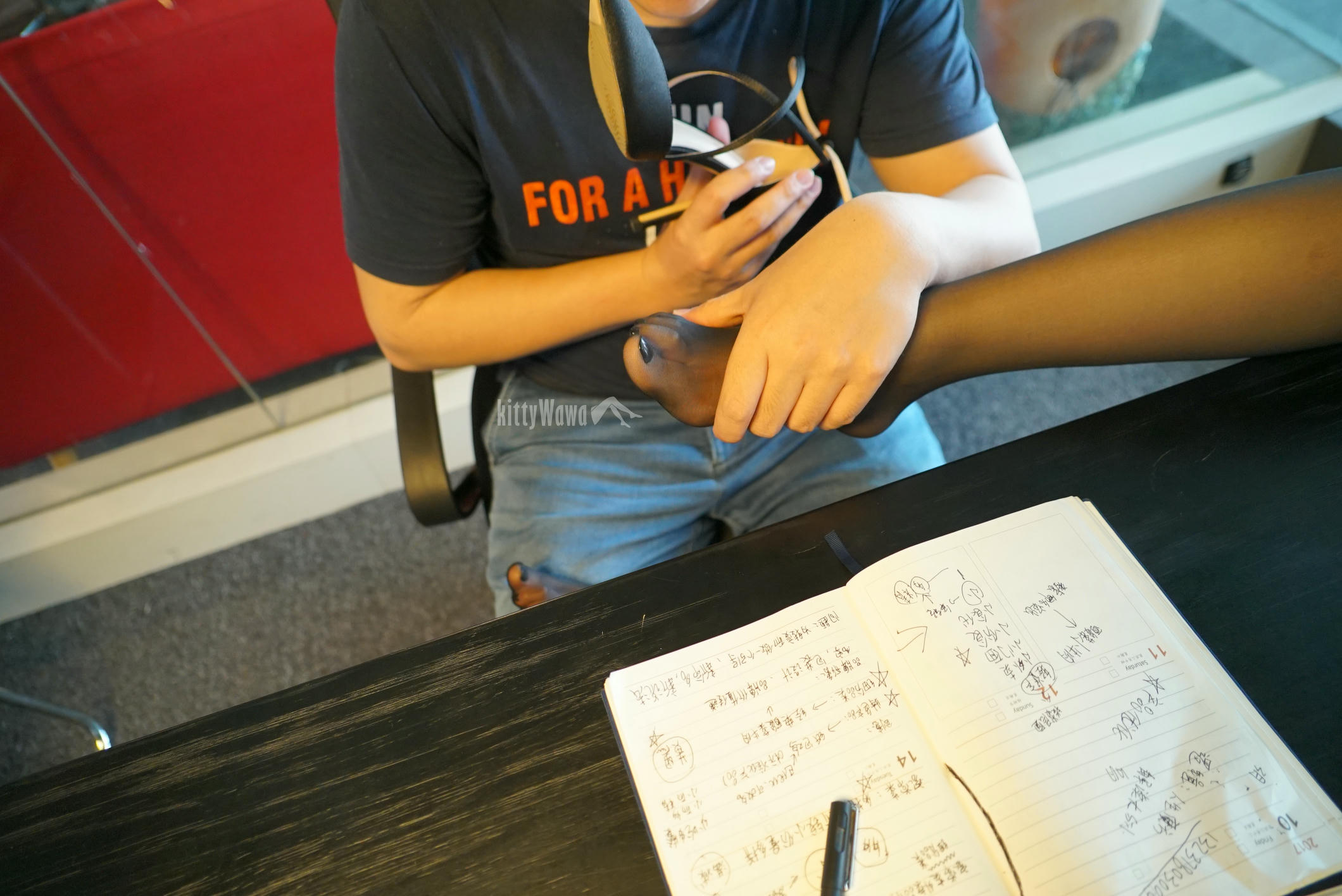 袜小喵 KT041 丝滑总监（上） [45P+242M]_第3集