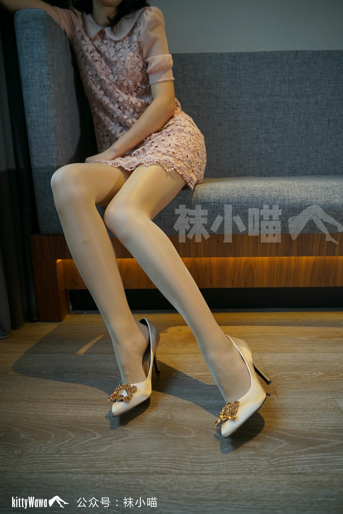 袜小喵 KT056 为雨所困的丝袜 [60P+58M]_第2集