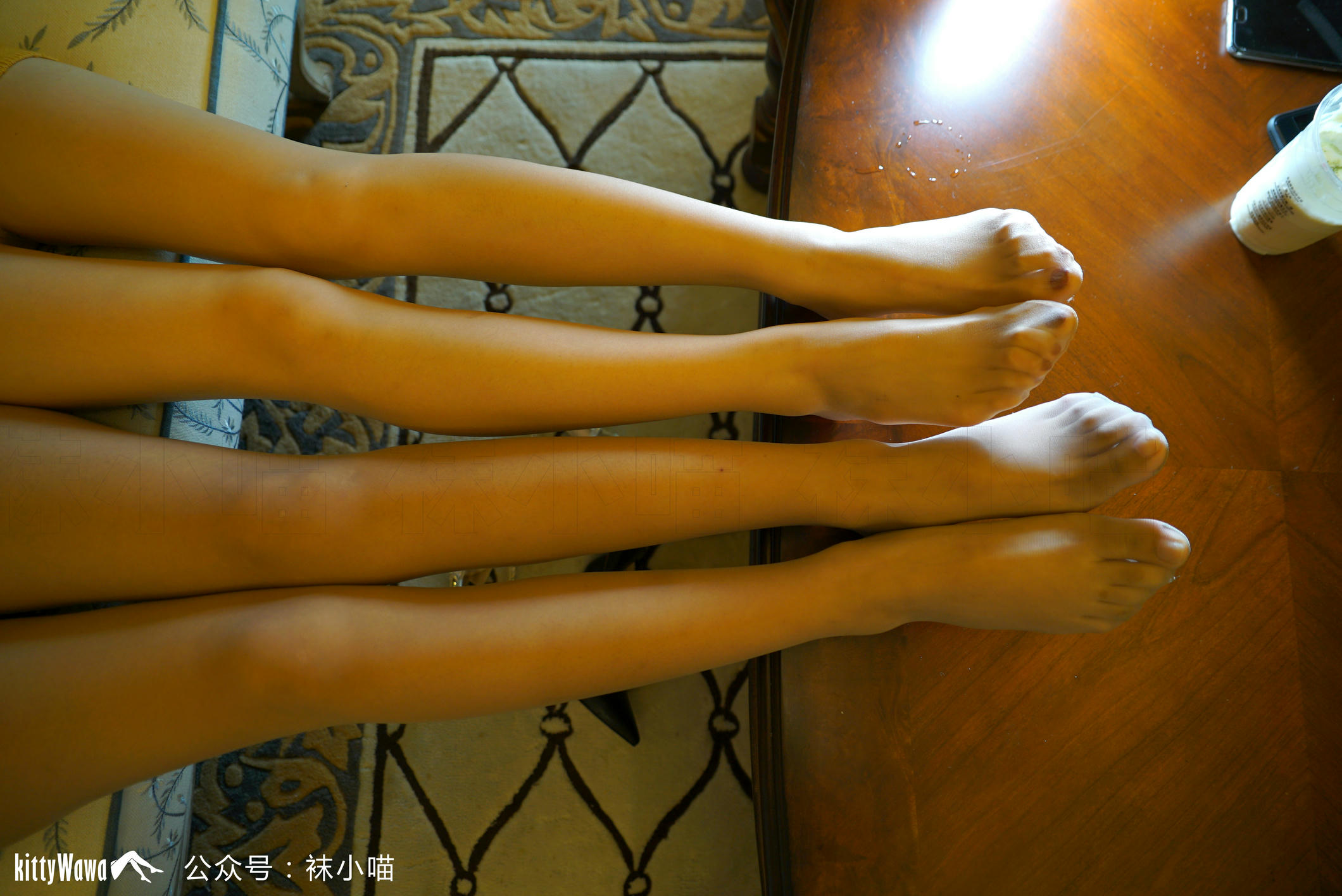 袜小喵 KT057 闺蜜大战 [58P+407M]_第3集