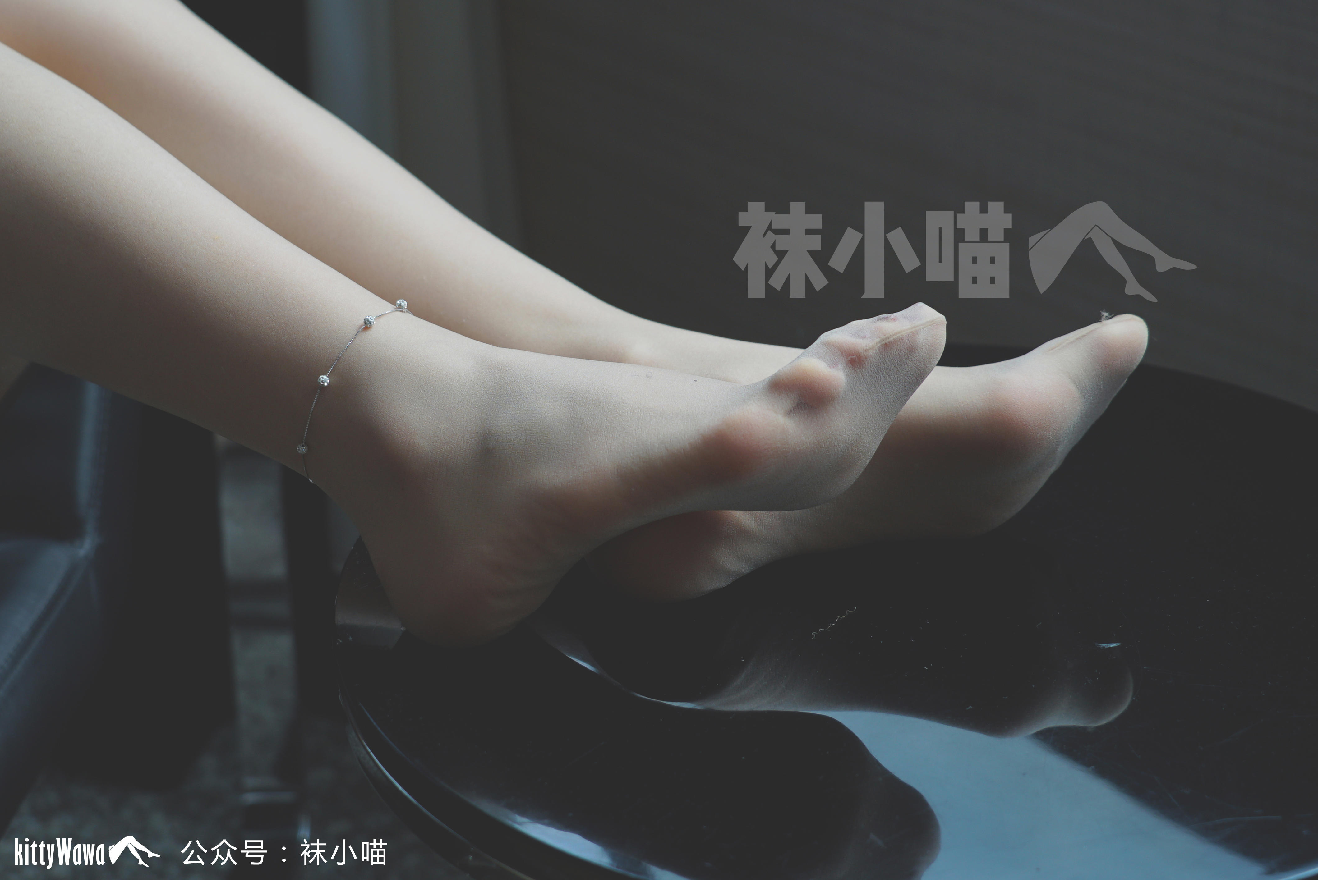 袜小喵 KT058 任性的拖鞋 [60P+46M]_第2集