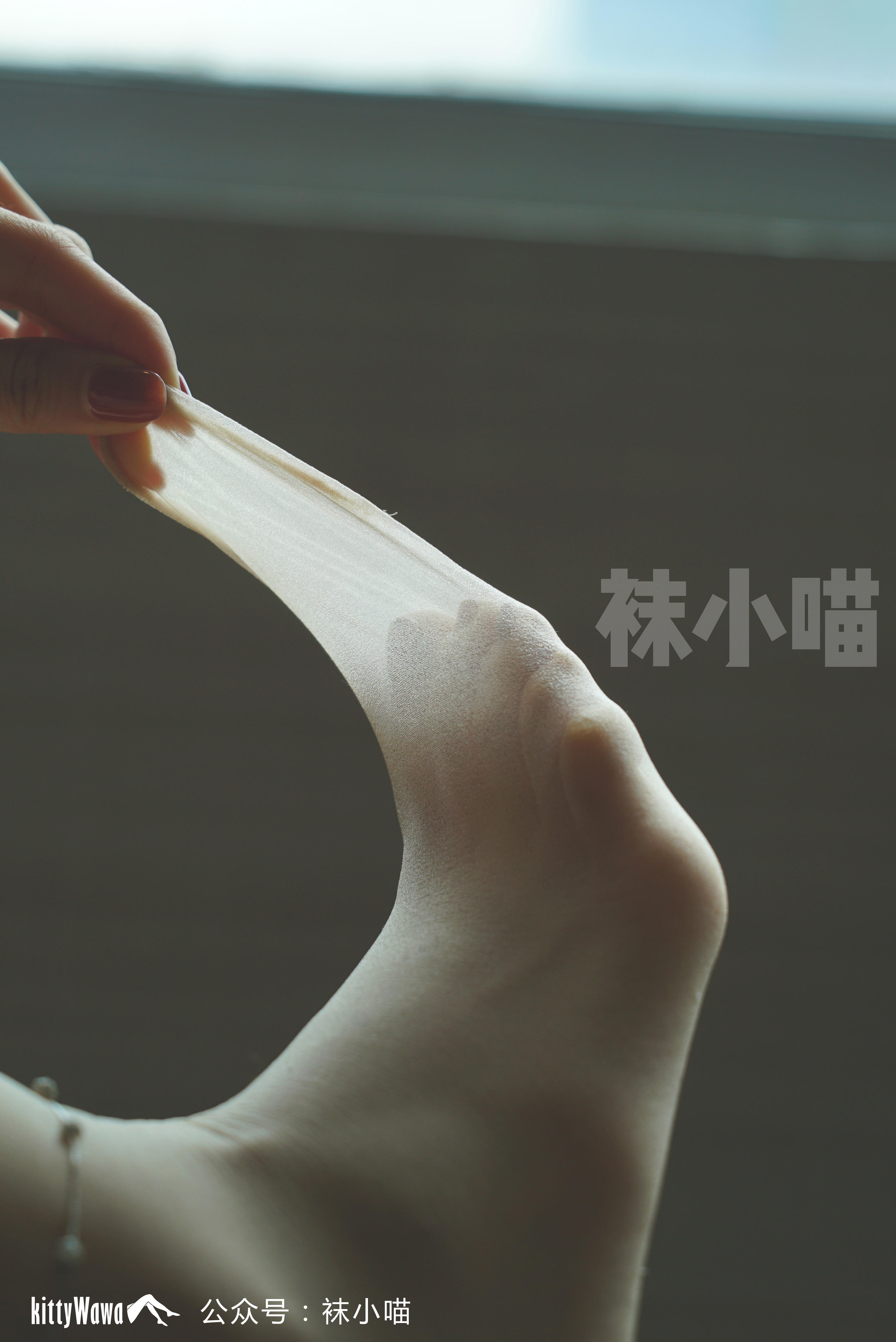 袜小喵 KT058 任性的拖鞋 [60P+46M]_第2集