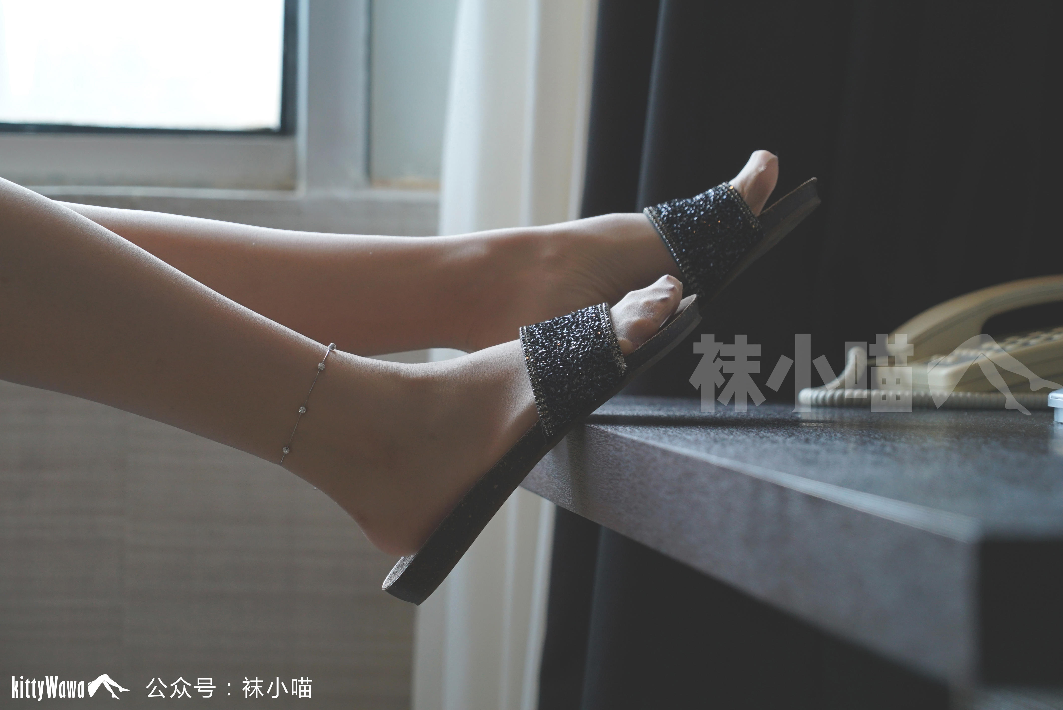 袜小喵 KT058 任性的拖鞋 [60P+46M]_第3集