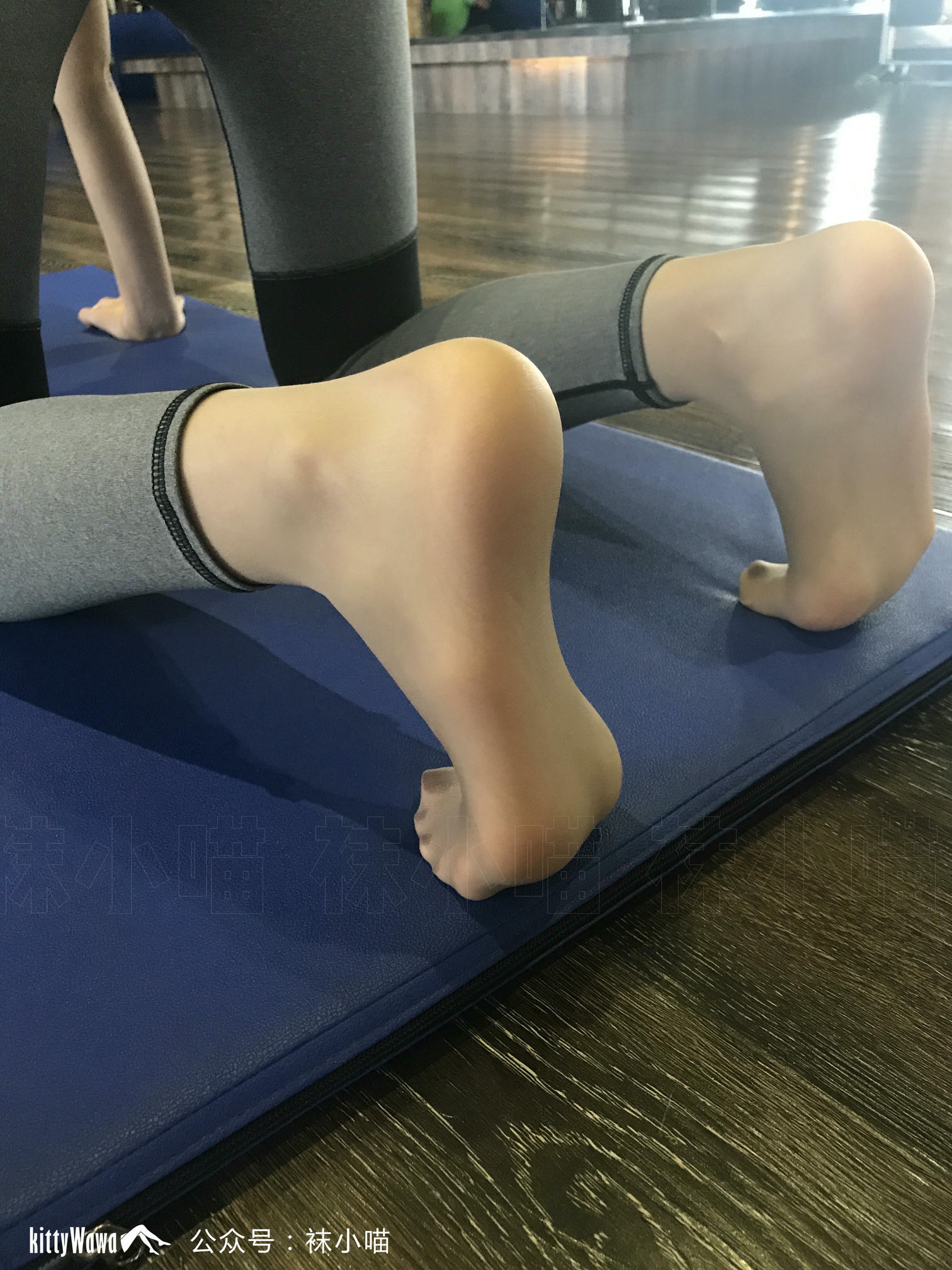 袜小喵 KT071 喵姐姐的健身课 [93P+114M]_第1集