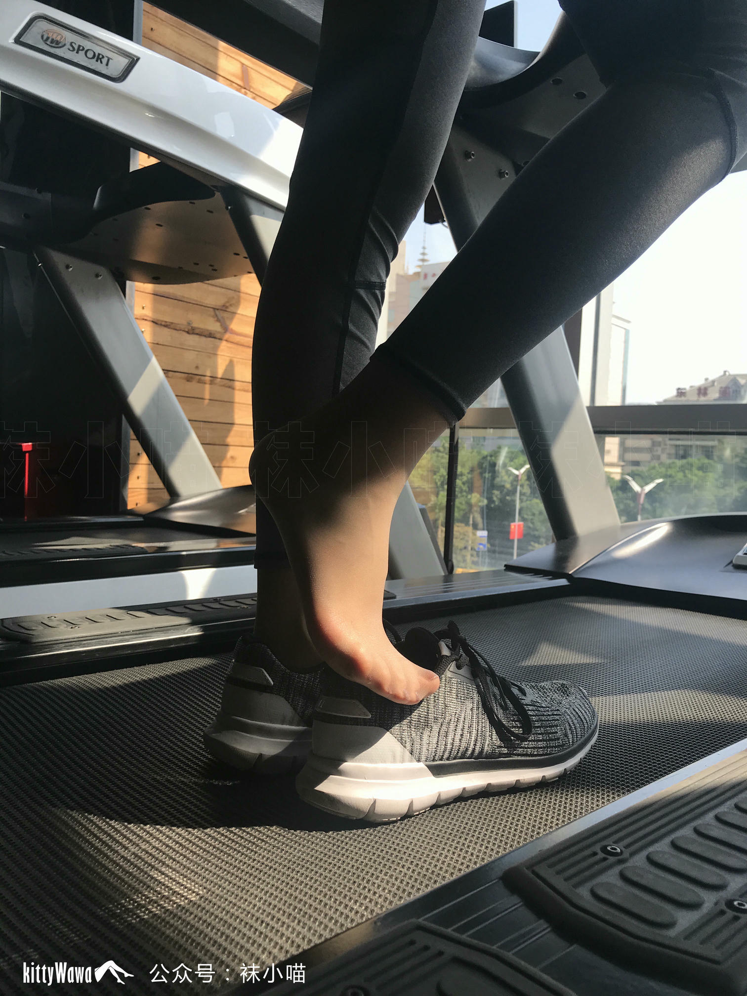 袜小喵 KT071 喵姐姐的健身课 [93P+114M]_第2集