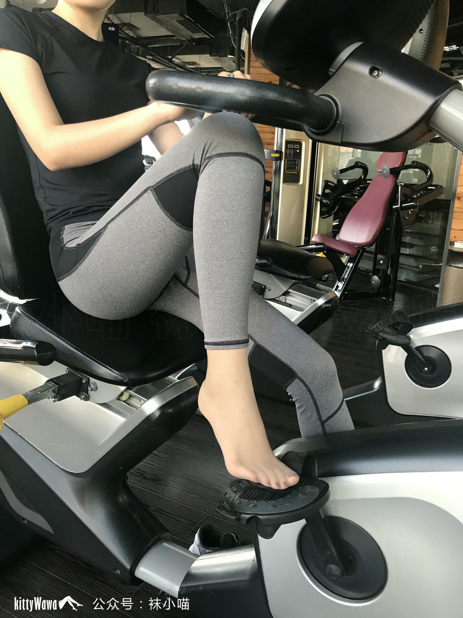 袜小喵 KT071 喵姐姐的健身课 [93P+114M]_第2集