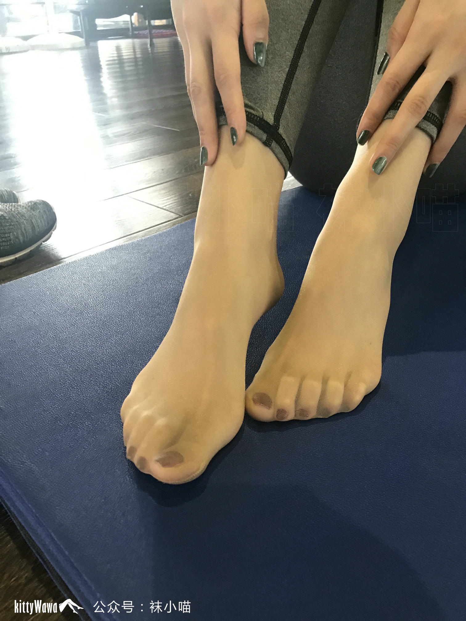 袜小喵 KT071 喵姐姐的健身课 [93P+114M]_第1集