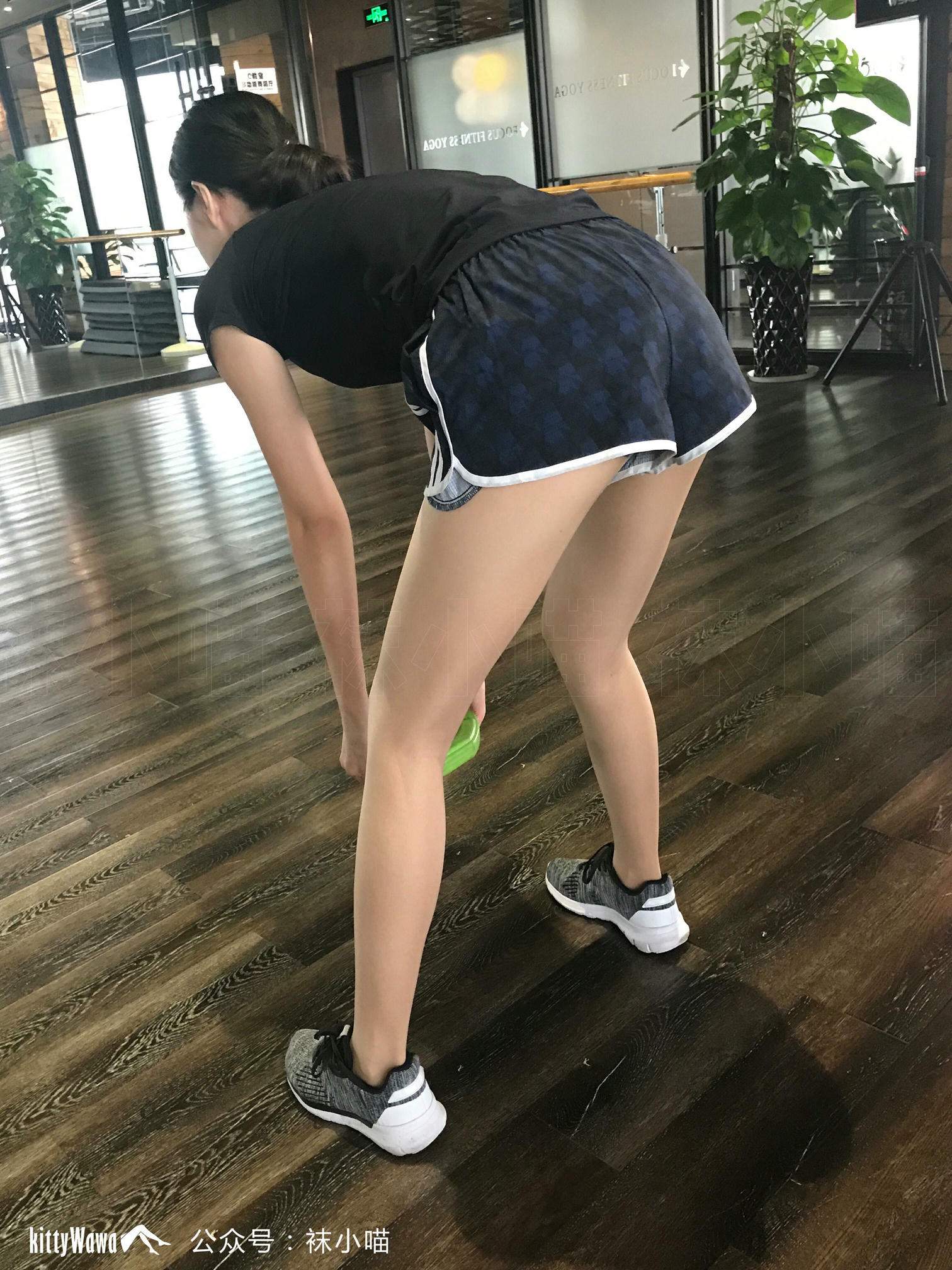 袜小喵 KT071 喵姐姐的健身课 [93P+114M]_第5集