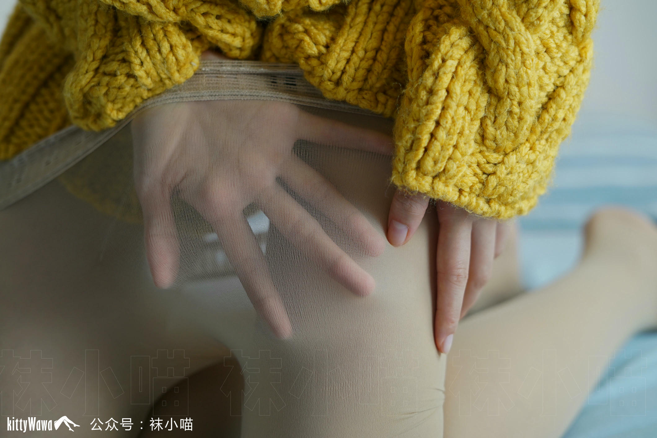 袜小喵 KT072 金色暖阳 [61P+44M]_第1集