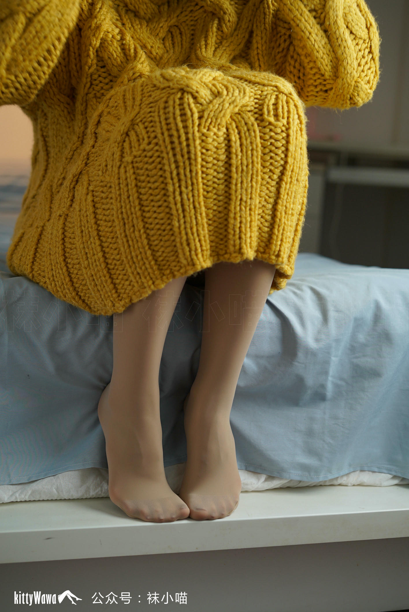 袜小喵 KT072 金色暖阳 [61P+44M]_第2集