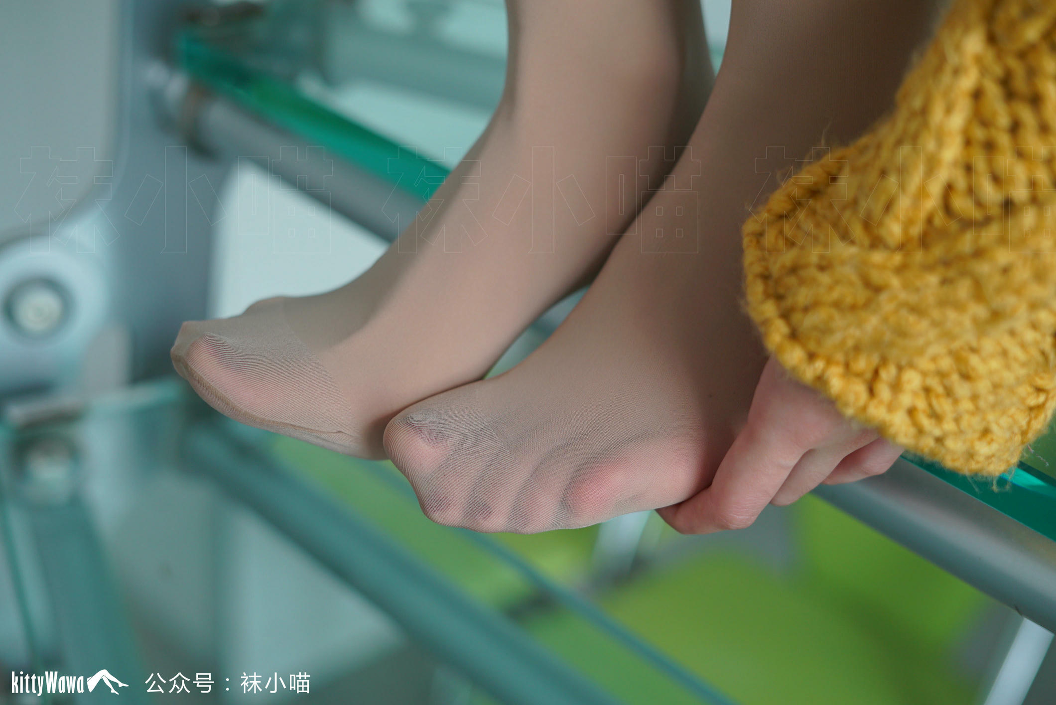 袜小喵 KT072 金色暖阳 [61P+44M]_第3集