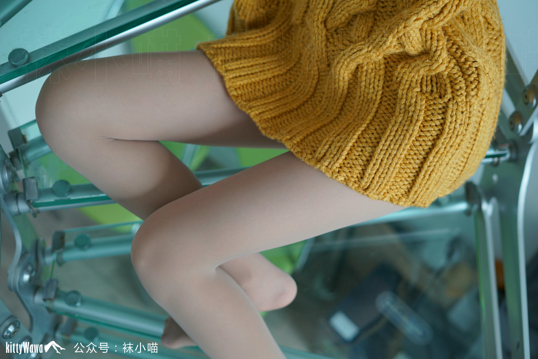 袜小喵 KT072 金色暖阳 [61P+44M]_第3集