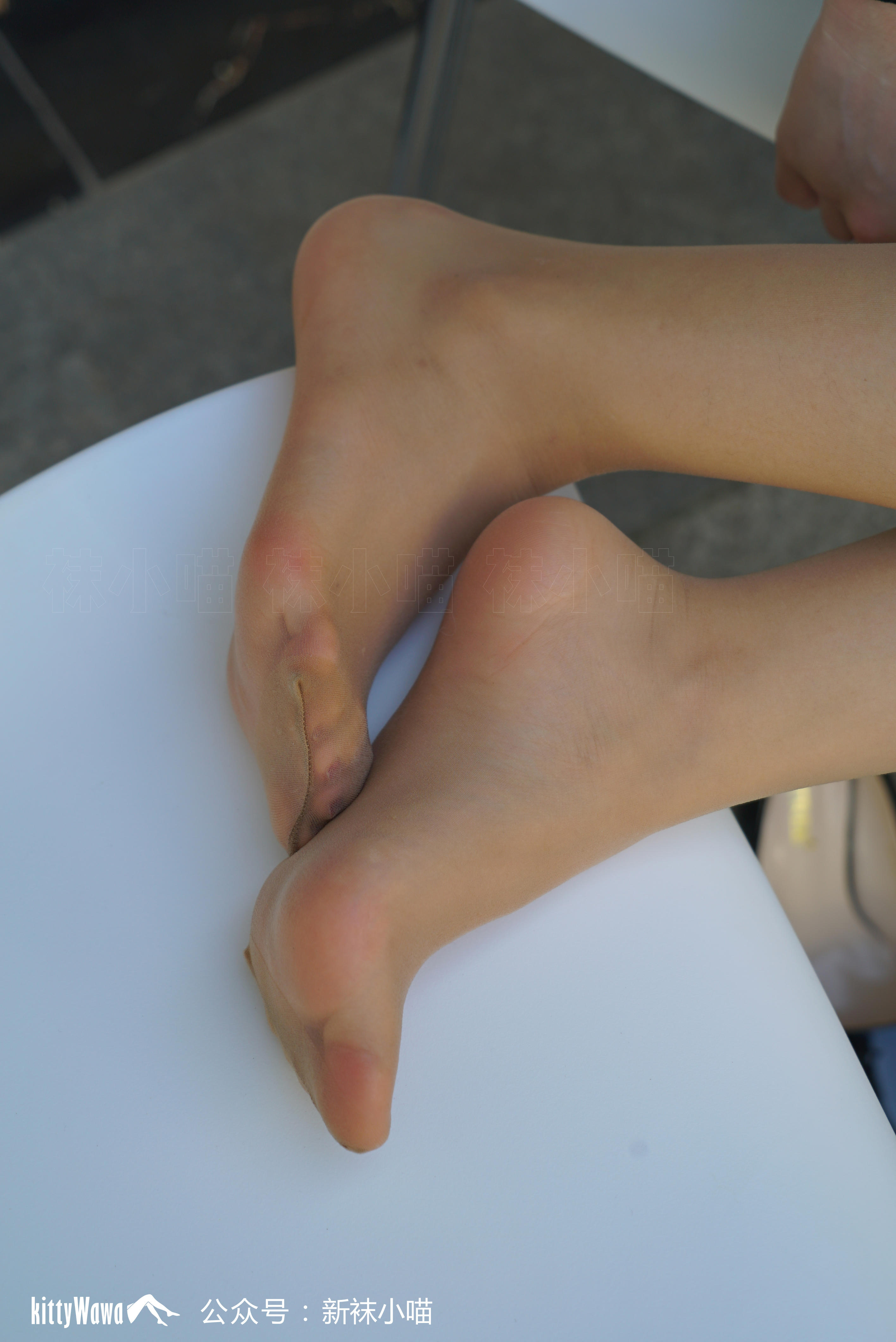 袜小喵 KT074 追光者 [59P+54M]_第1集