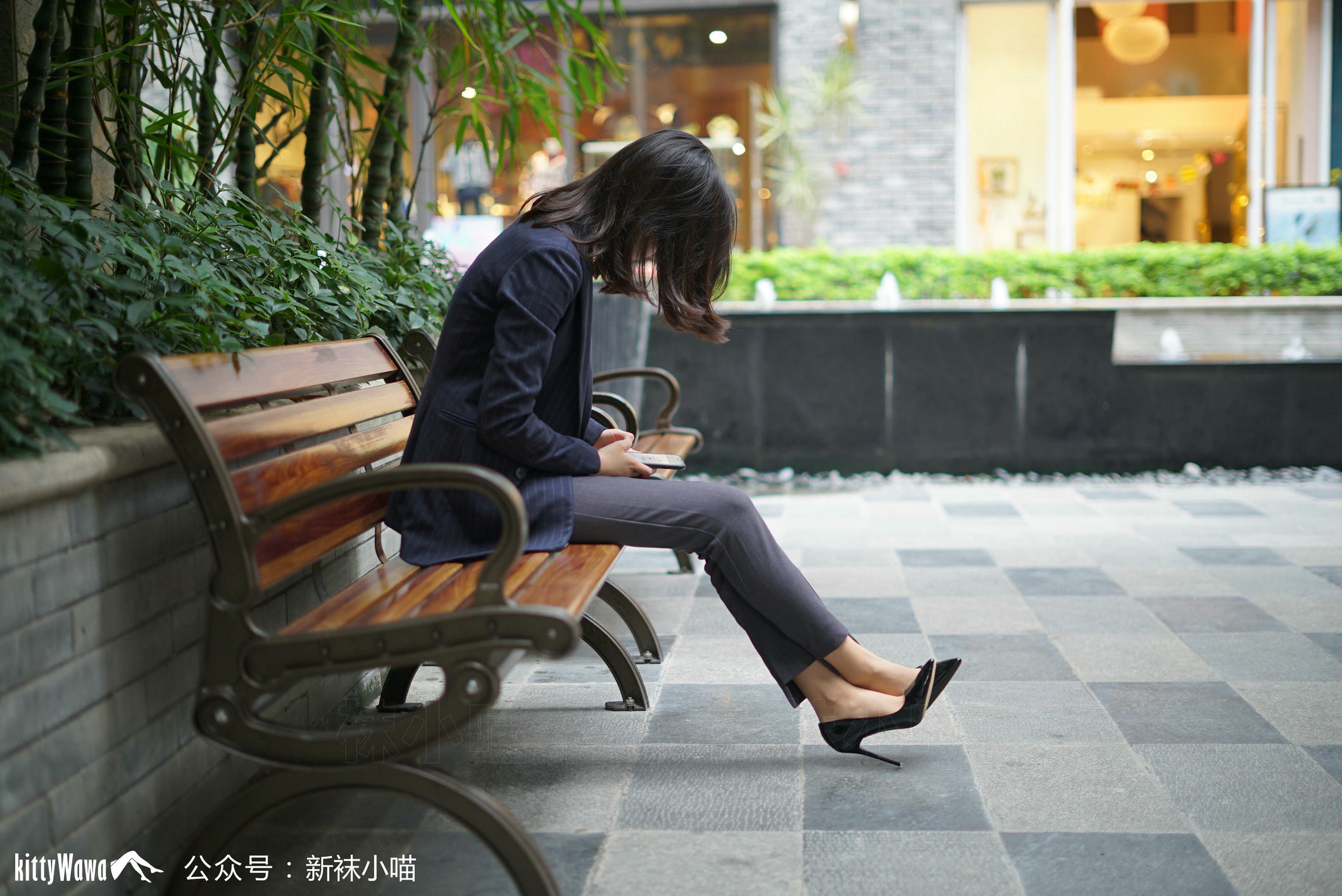 袜小喵 KT075 喵姐姐的职业装 [59P+52M]_第1集