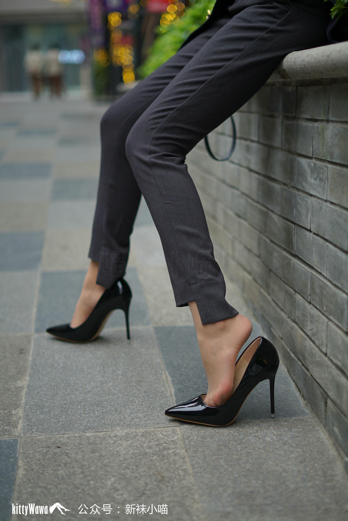 袜小喵 KT075 喵姐姐的职业装 [59P+52M]_第1集