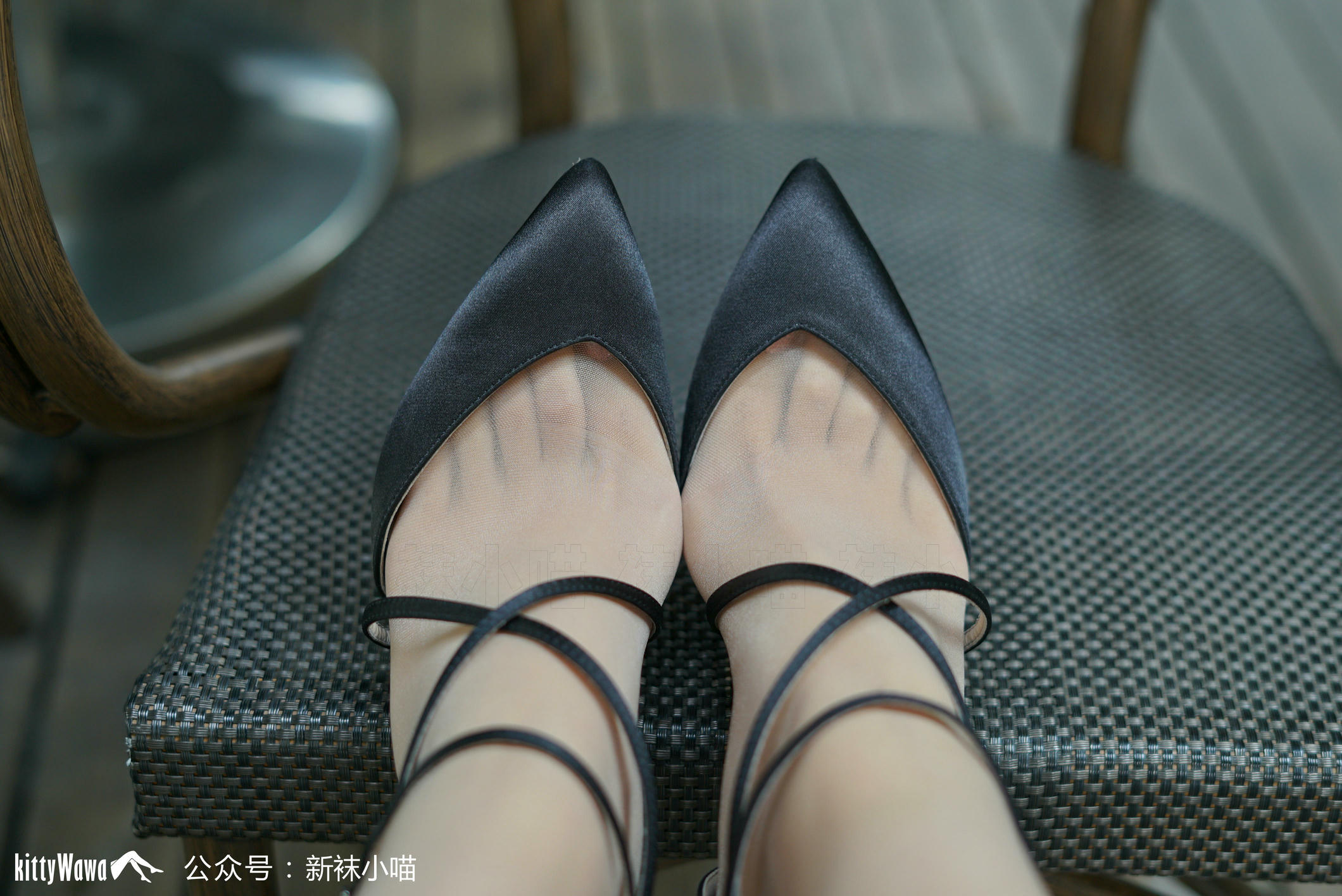 袜小喵 KT079 缠绕的温柔 [60P+68M]_第1集