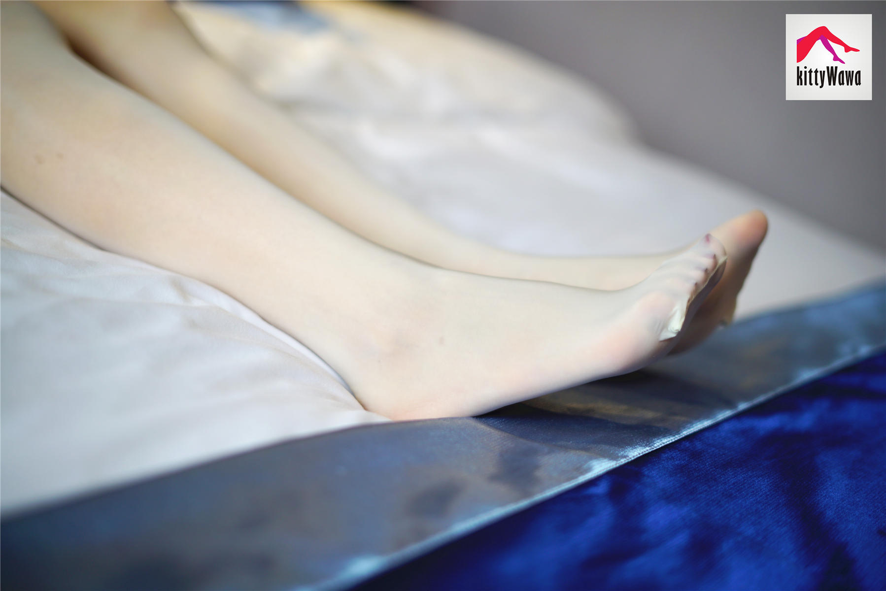 袜小喵 KT008 热情的乳白色 [99P+15M]_第1集