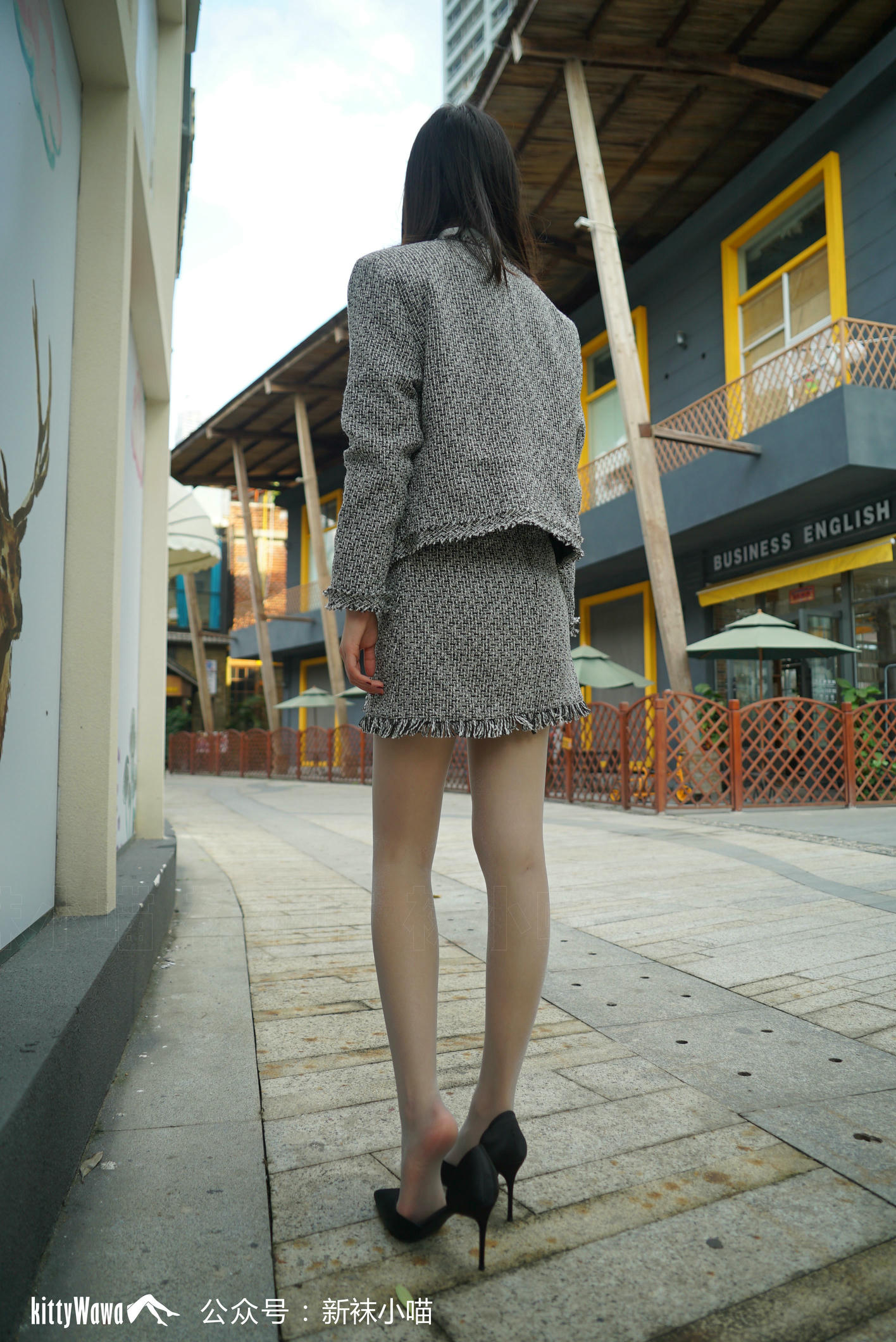 袜小喵 KT081 优雅小香风 [59P+74M]_第3集